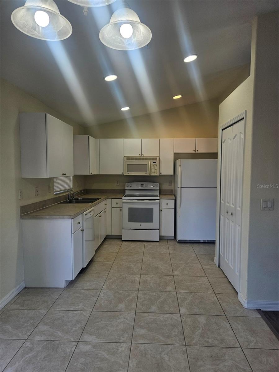 7450 BLUTTER RD — photo 18