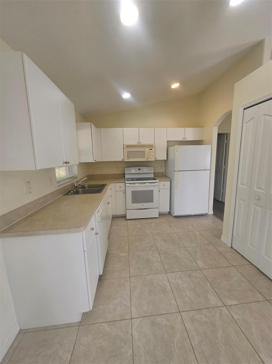 7450 BLUTTER RD — photo 17