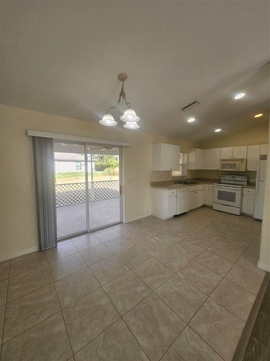 7450 BLUTTER RD — photo 14