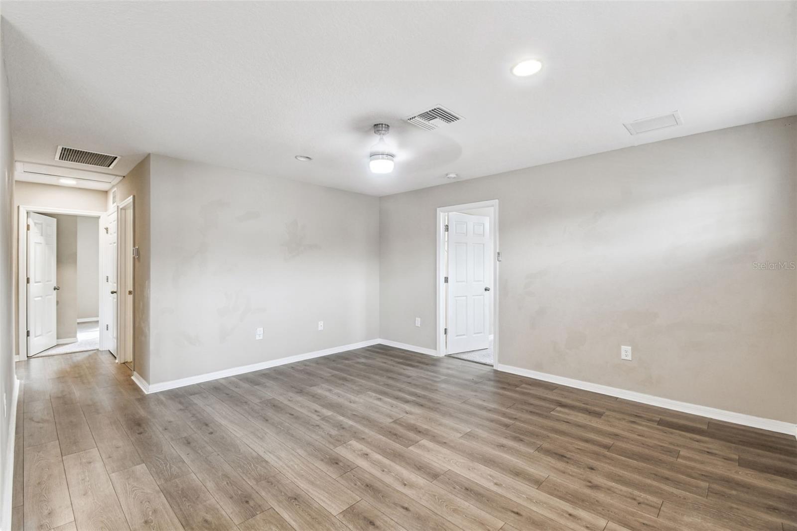 18196 PORFIRIO PL — photo 47
