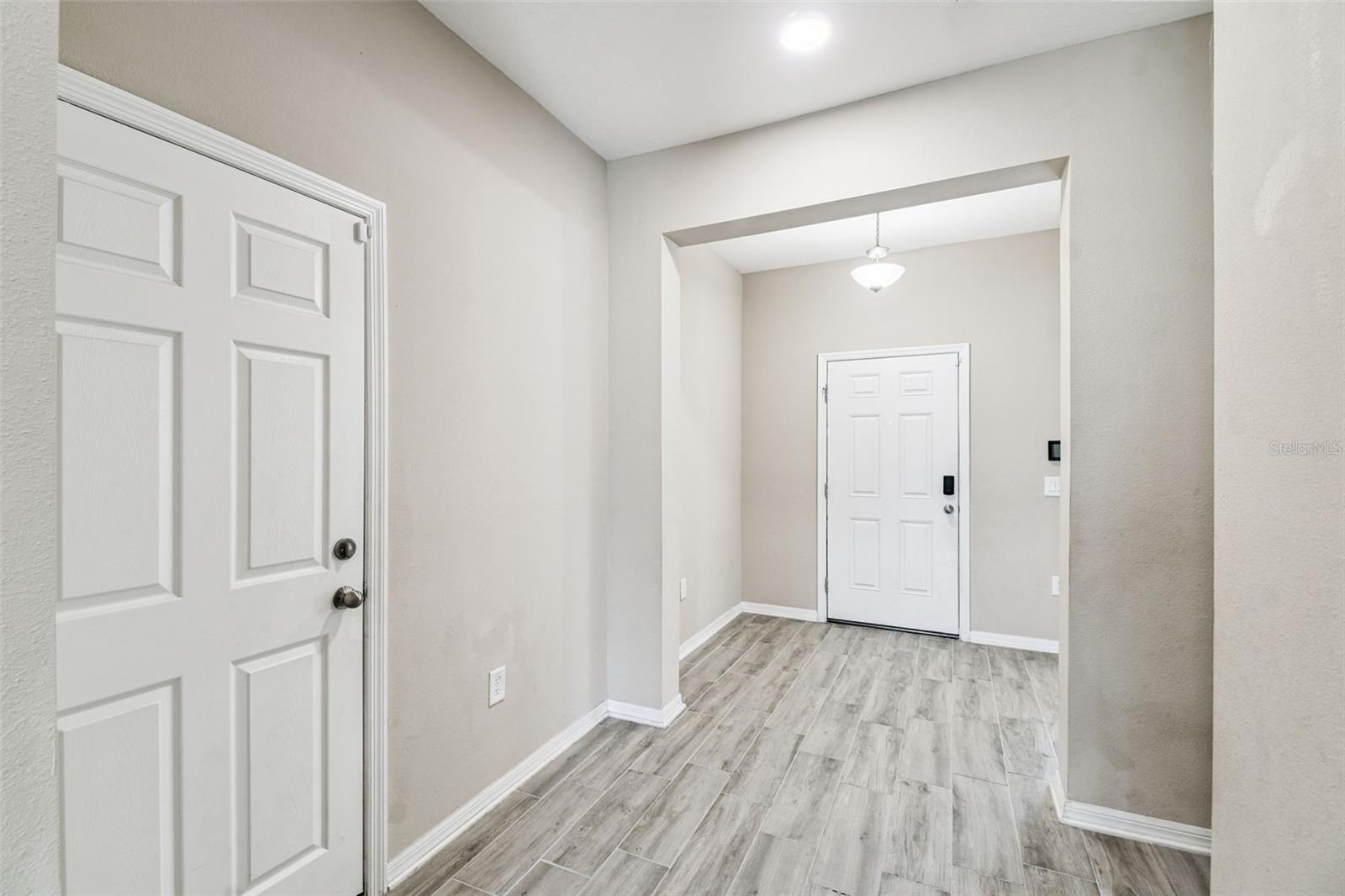 18196 PORFIRIO PL — photo 16