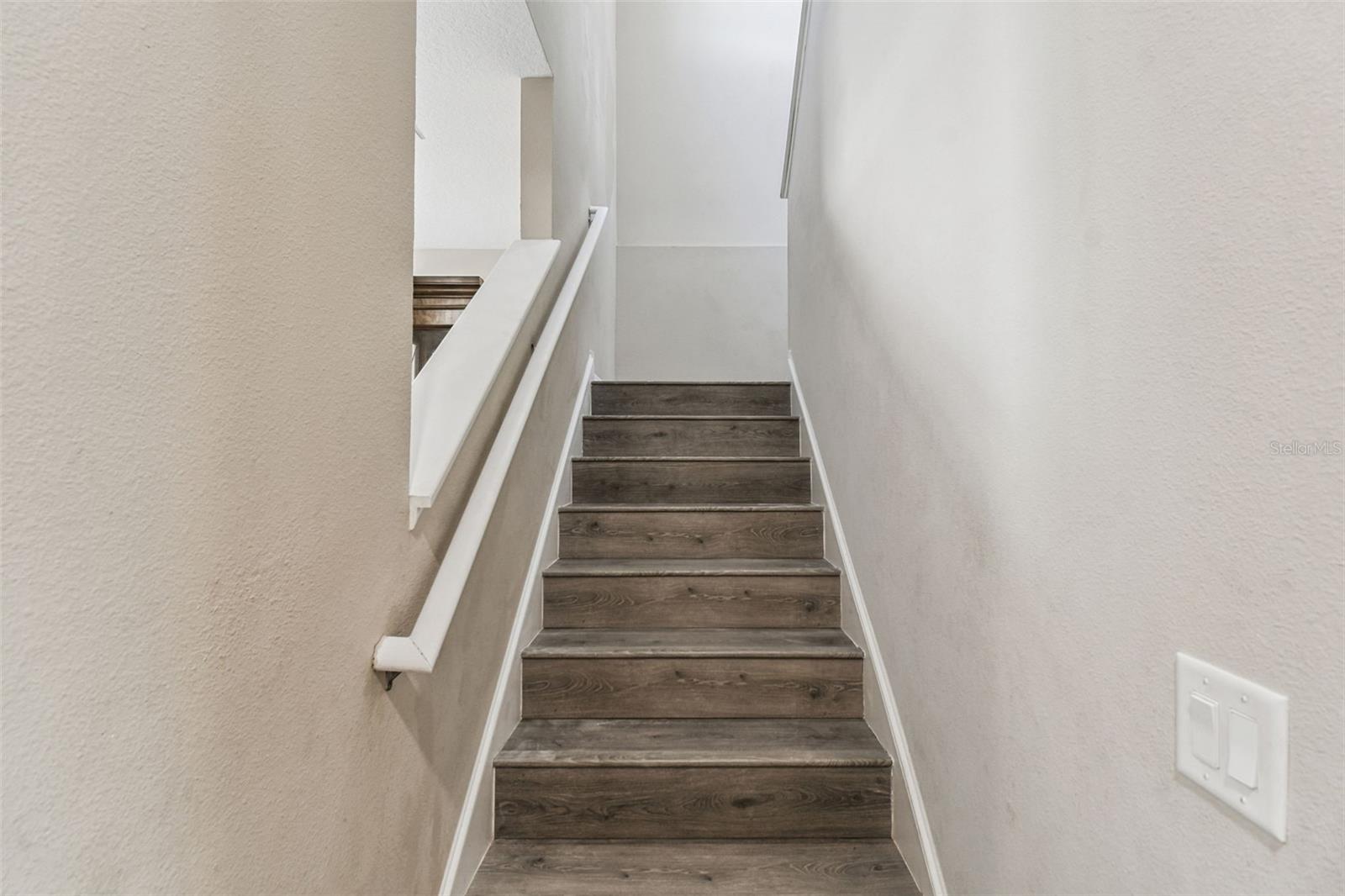18196 PORFIRIO PL — photo 15