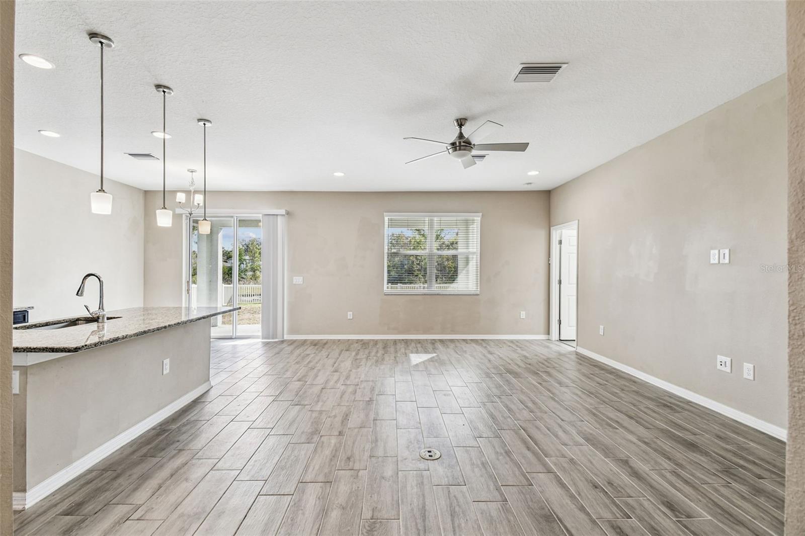 18196 PORFIRIO PL — photo 22