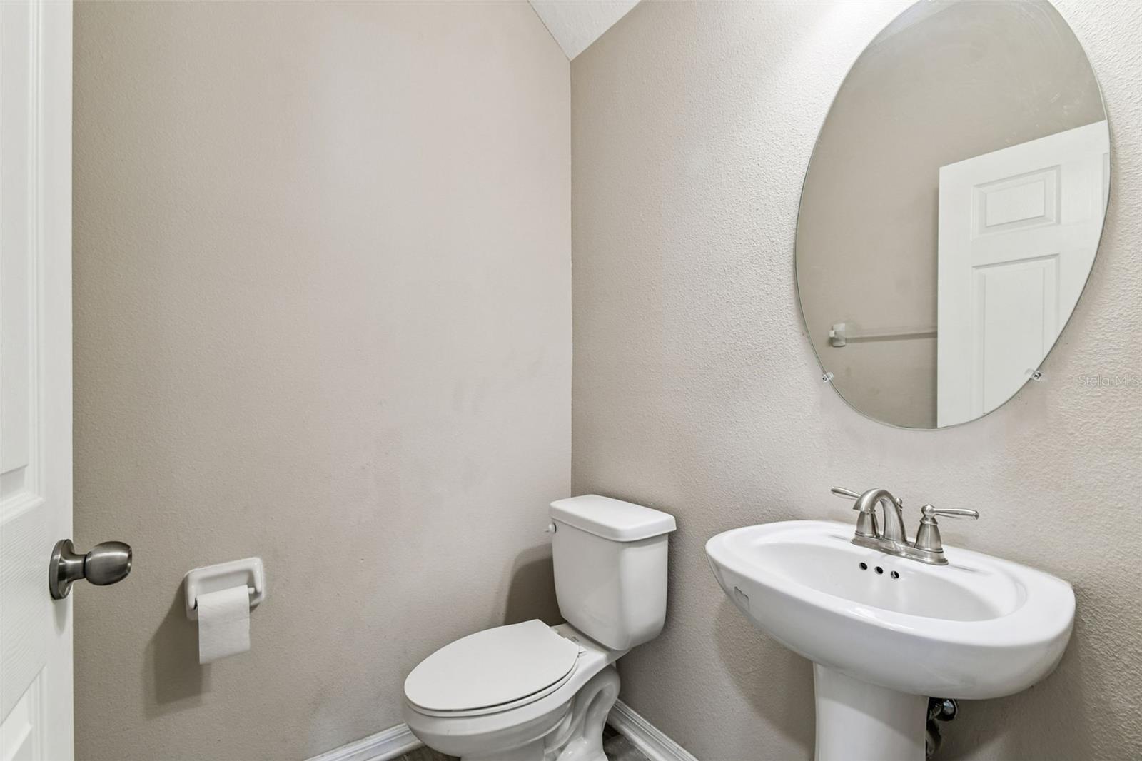 18196 PORFIRIO PL — photo 20
