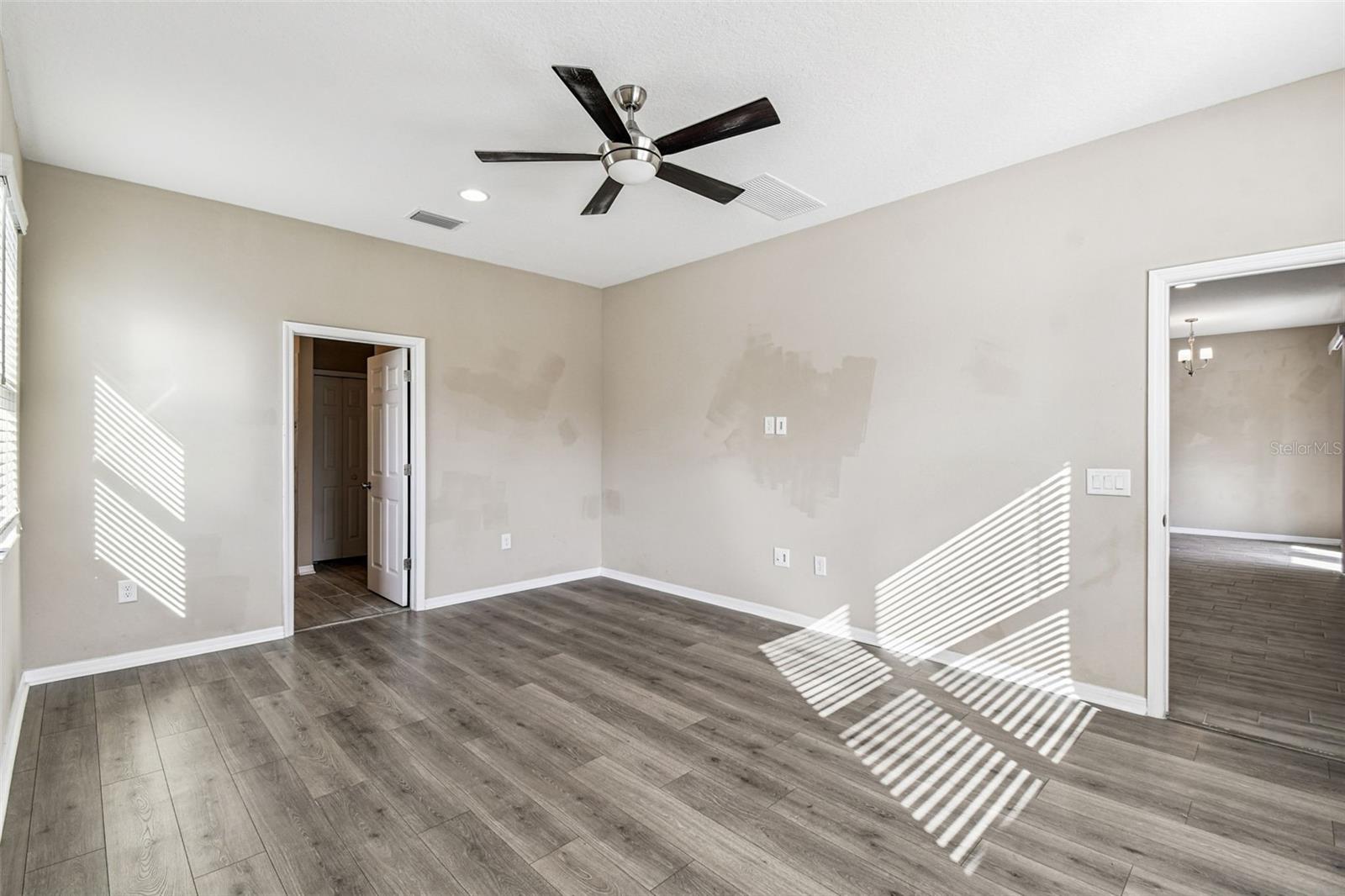 18196 PORFIRIO PL — photo 39