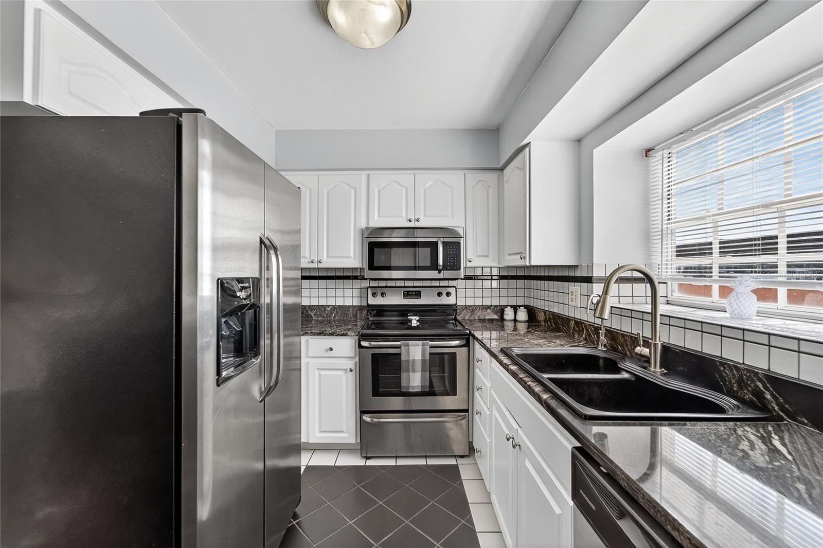17960 GULF BLVD #104 — photo 33