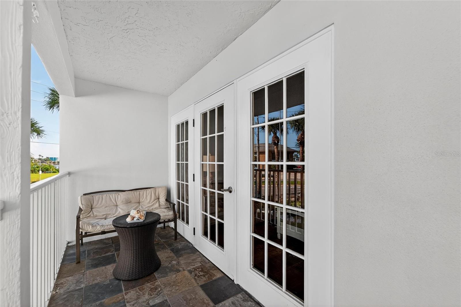 17960 GULF BLVD #104 — photo 22