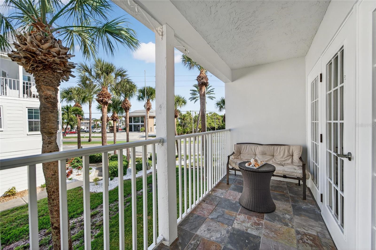 17960 GULF BLVD #104 — photo 21