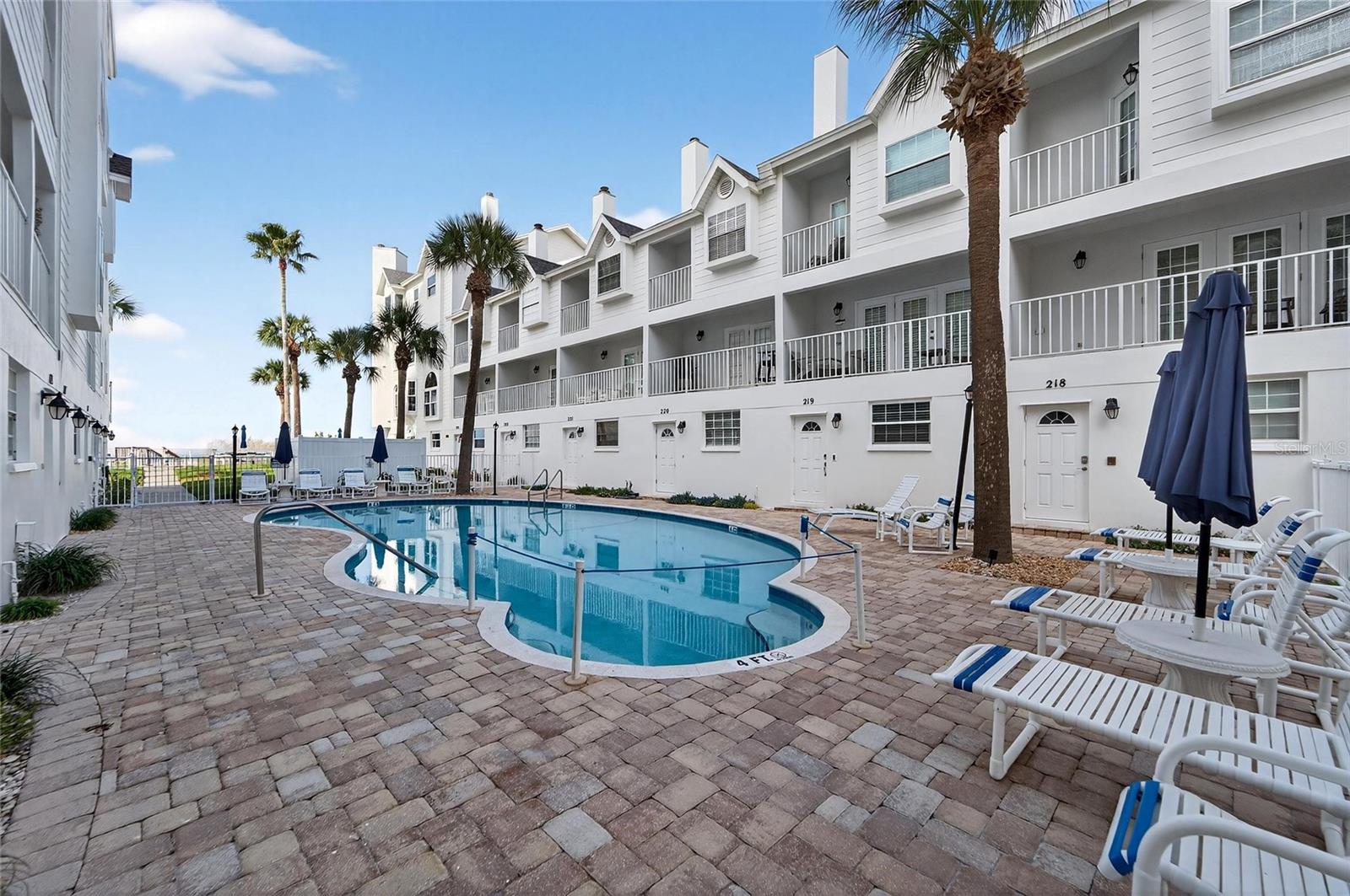 17960 GULF BLVD #104 — photo 8