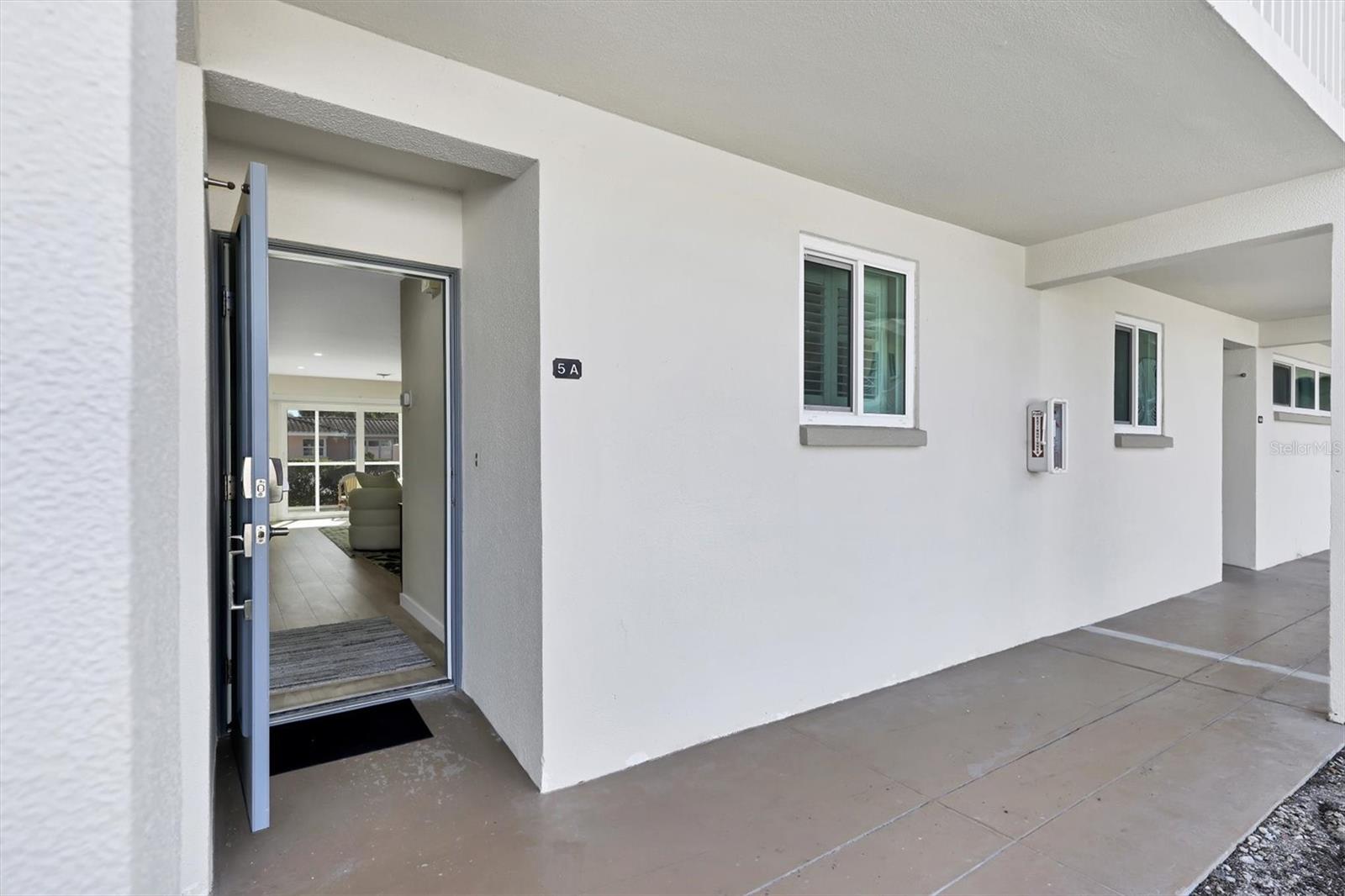 500 S WASHINGTON DR #5A — photo 2