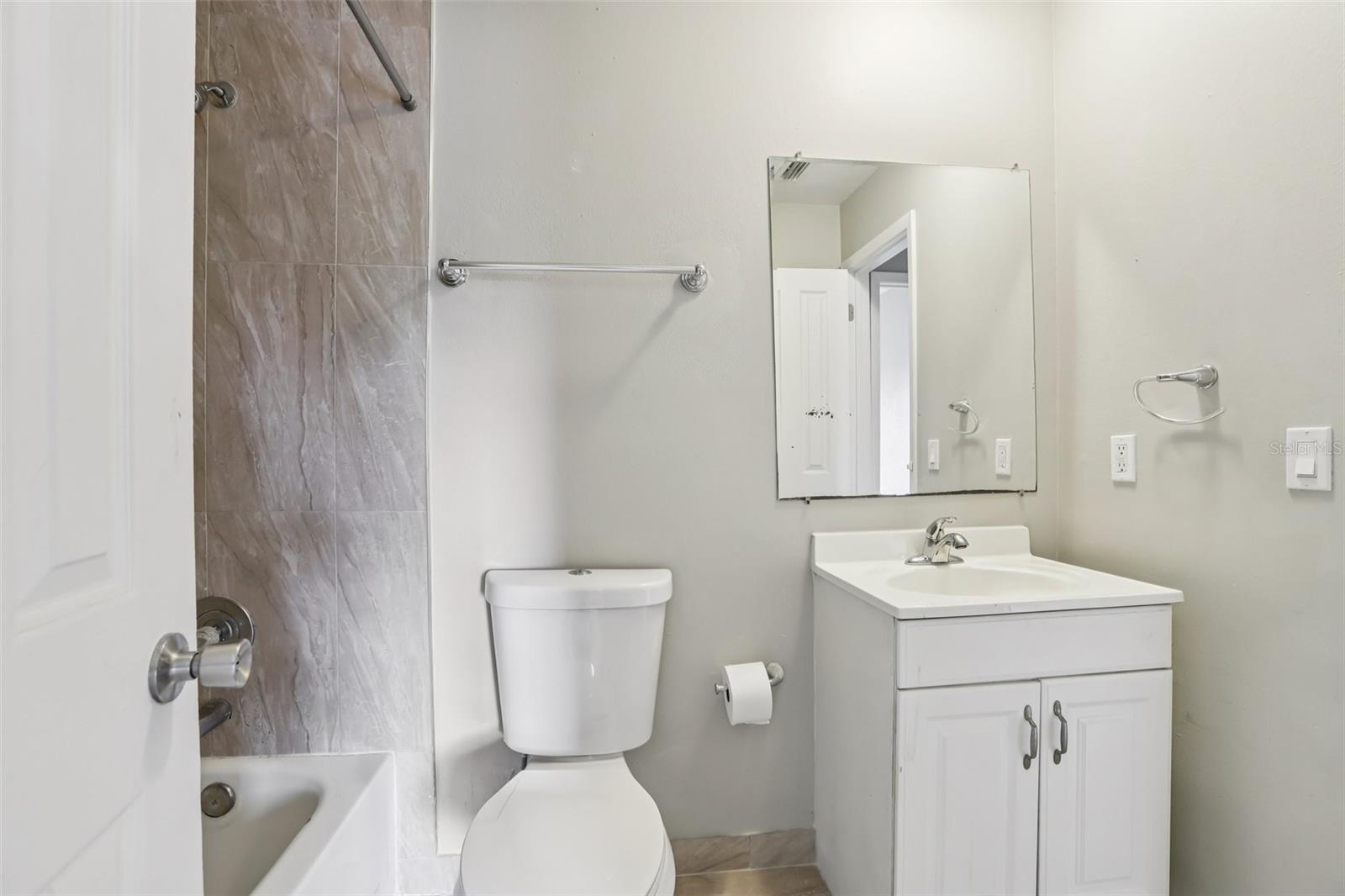 1310 MOUNTAIN VIEW DR #105 — photo 23