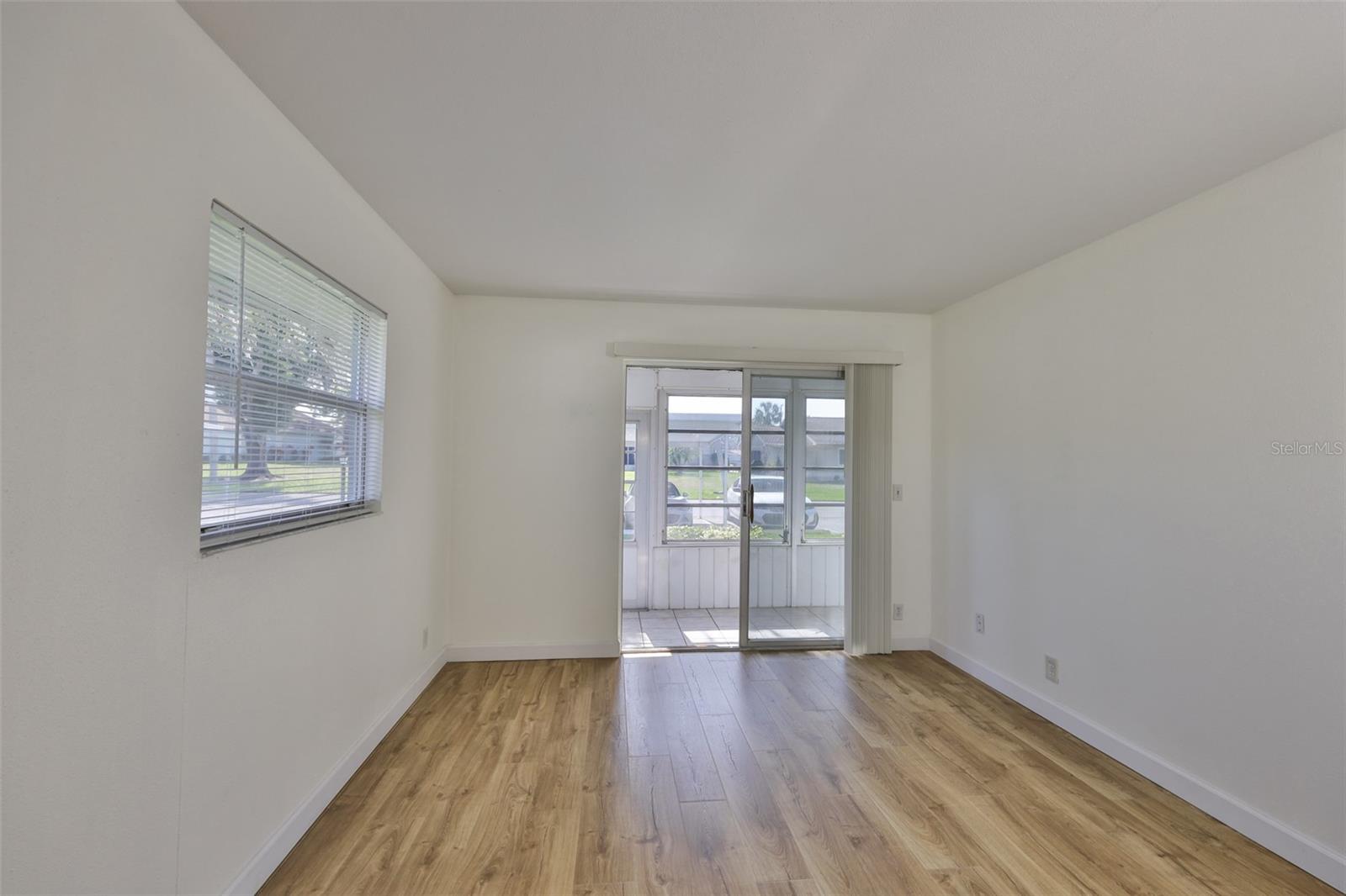 1811 BEDFORD LN #153 — photo 13