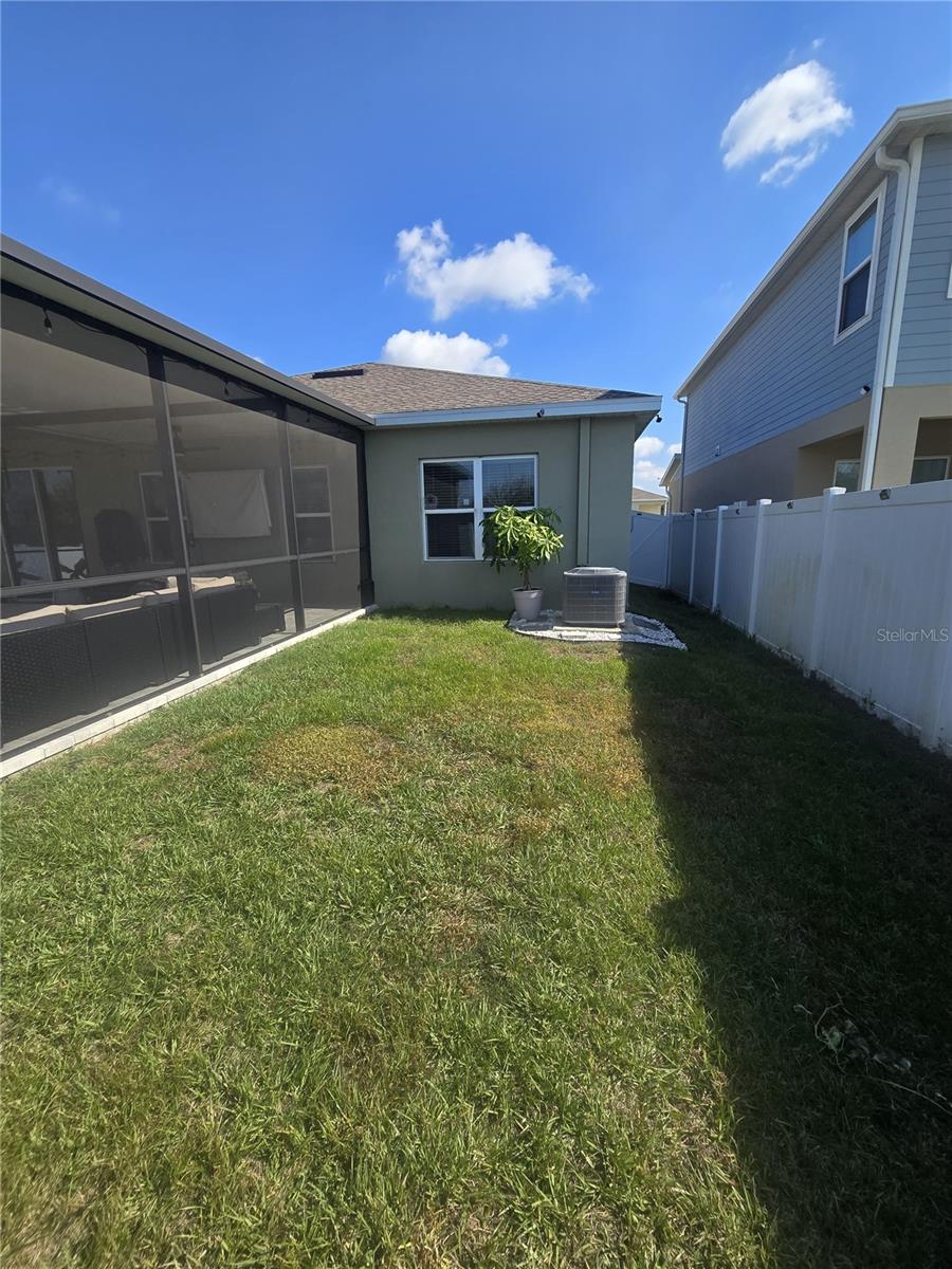 8052 GREENWAY AVE — photo 78