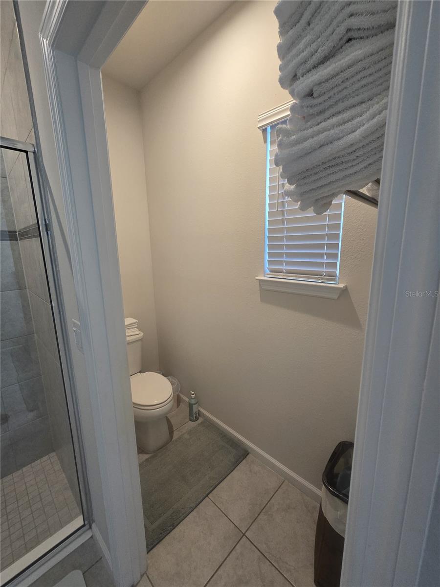 8052 GREENWAY AVE — photo 35