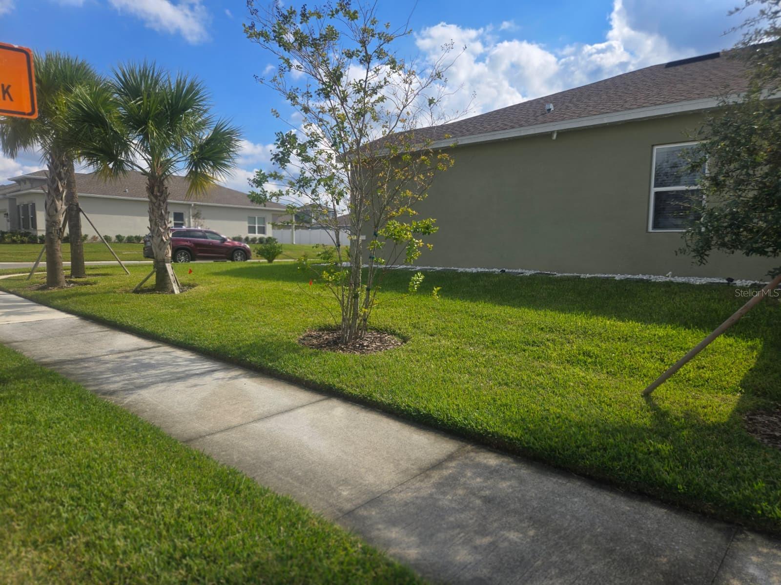 8052 GREENWAY AVE — photo 6