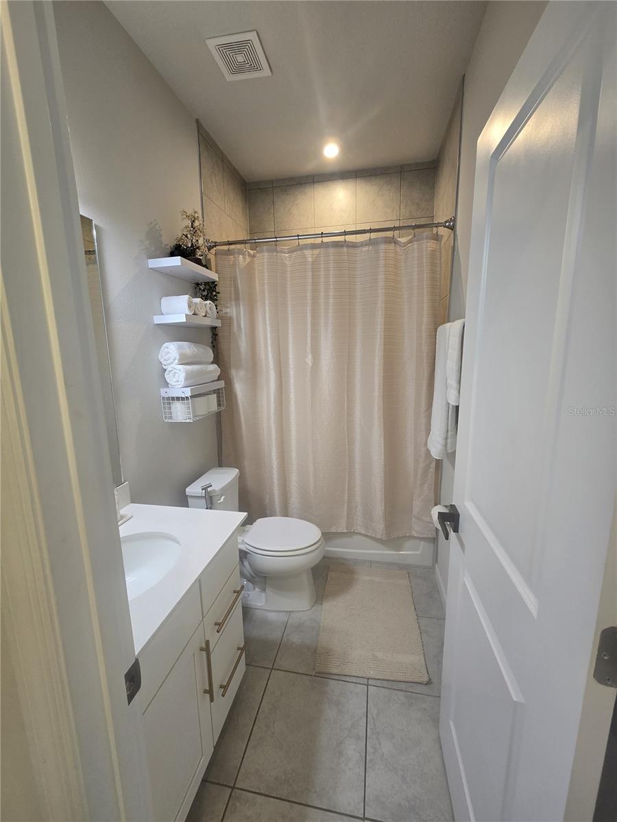 8052 GREENWAY AVE — photo 68