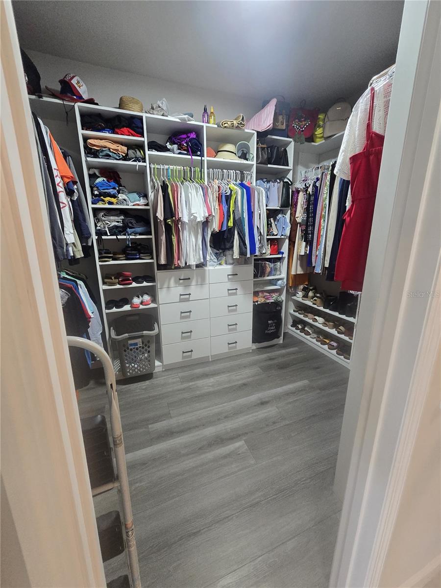 8052 GREENWAY AVE — photo 73