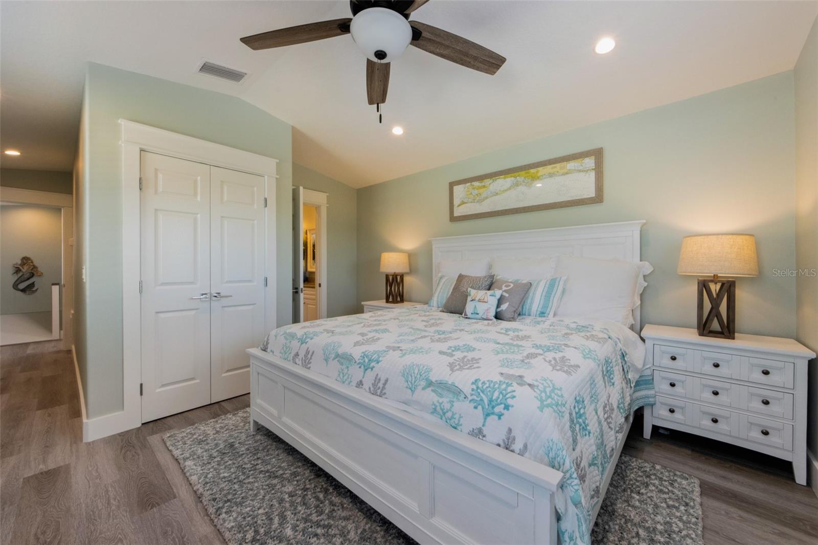 510 MAGNOLIA AVE — photo 28