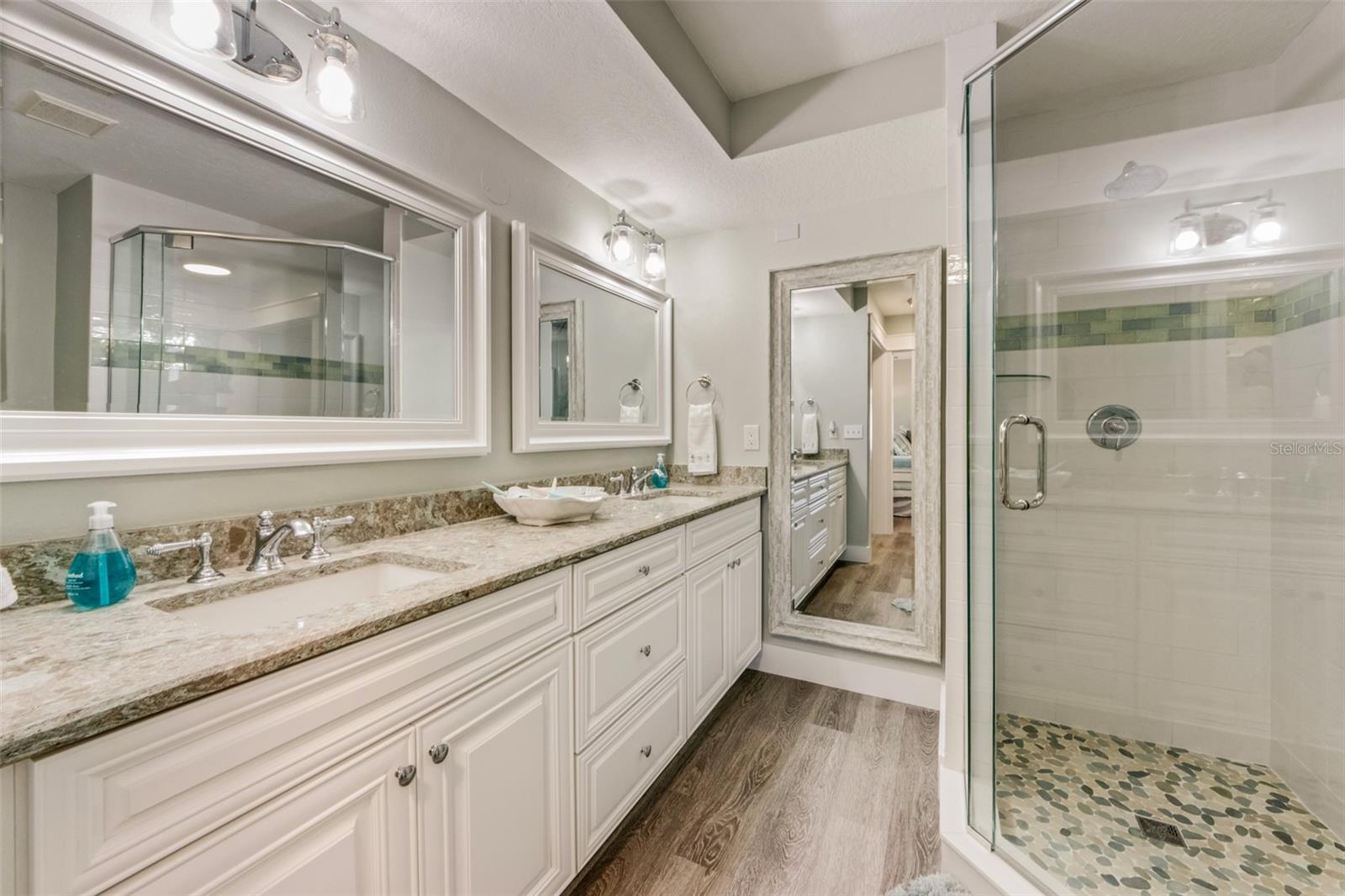 510 MAGNOLIA AVE — photo 32