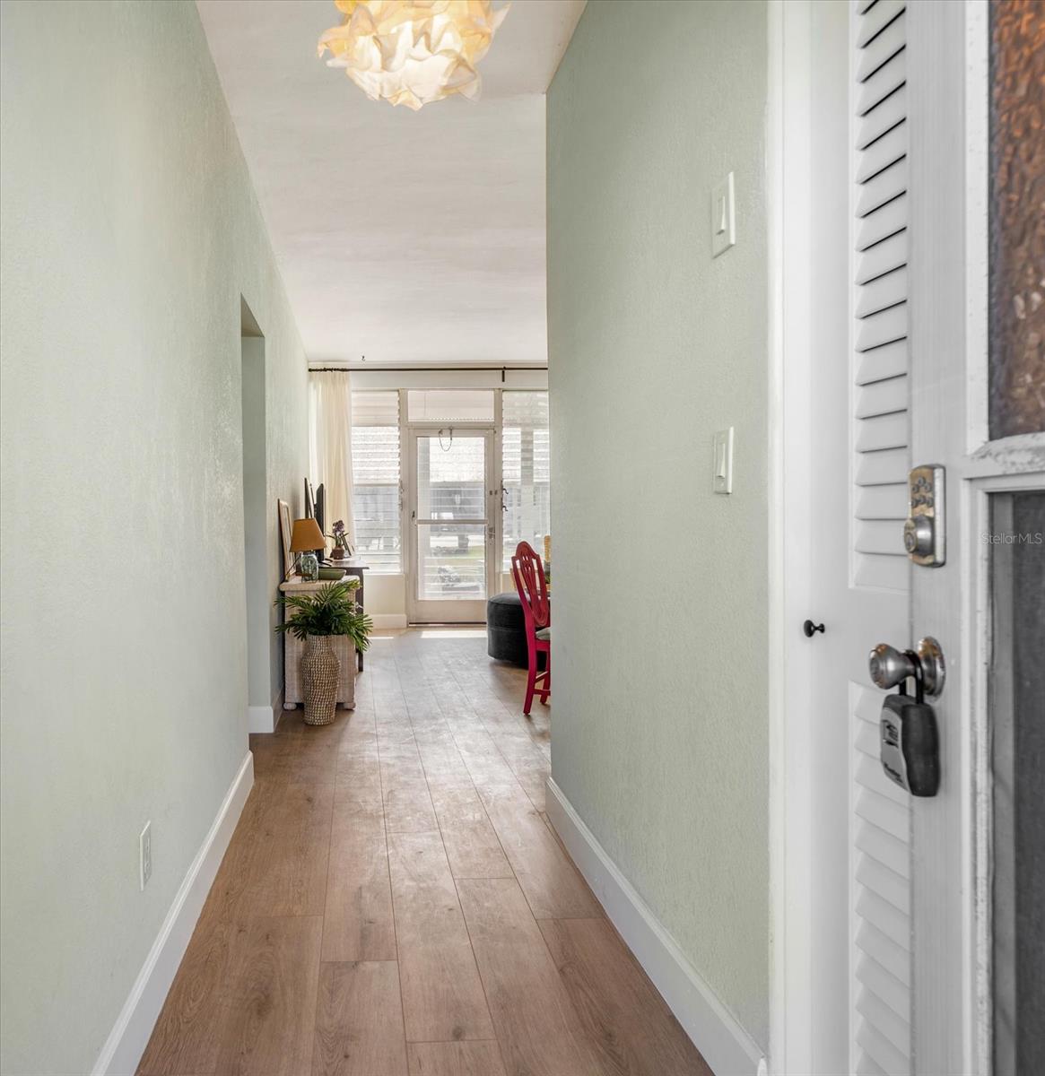 7050 SUNSET WAY #6 — photo 4