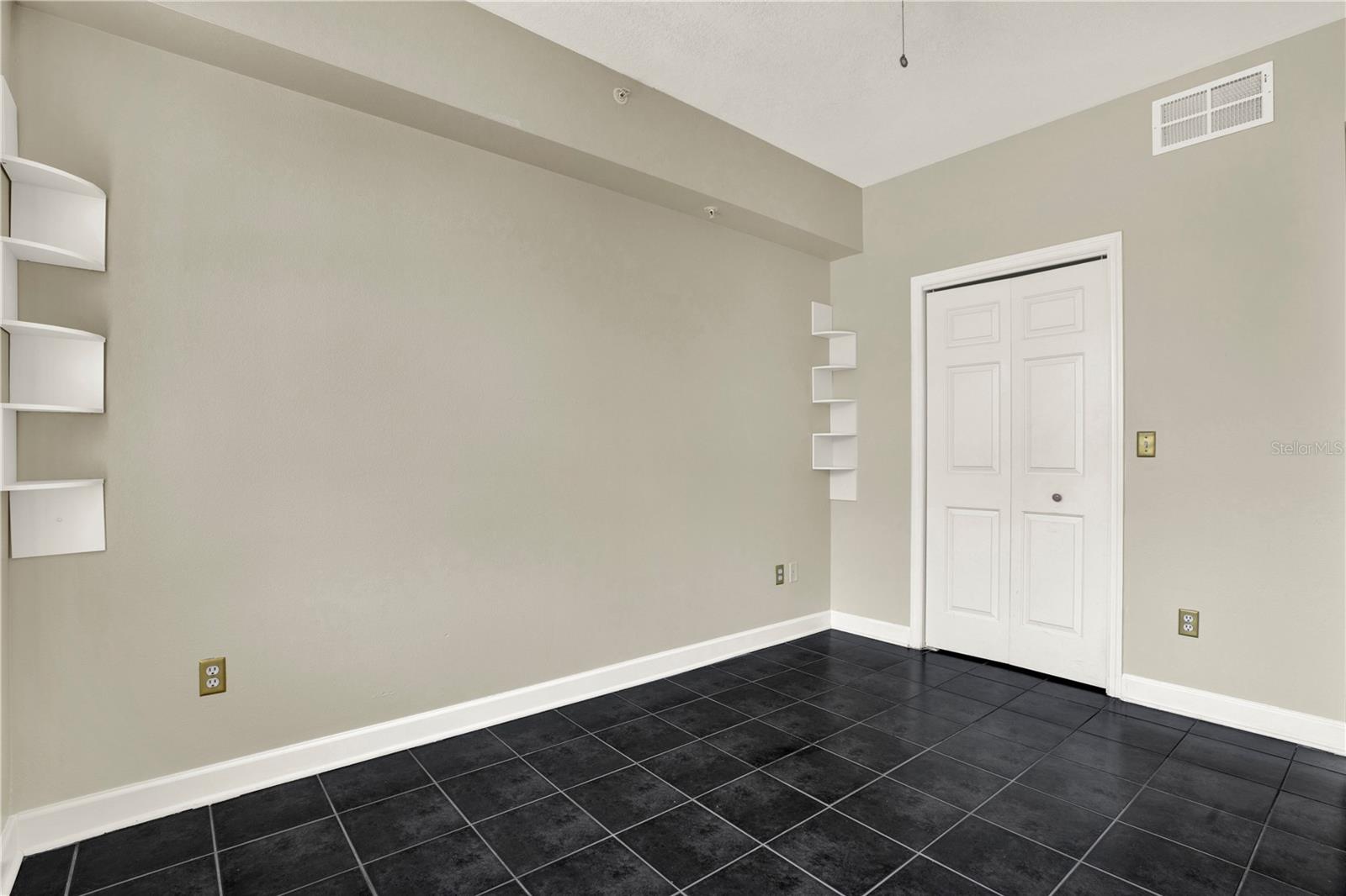 345 BAYSHORE BLVD #310 — photo 13