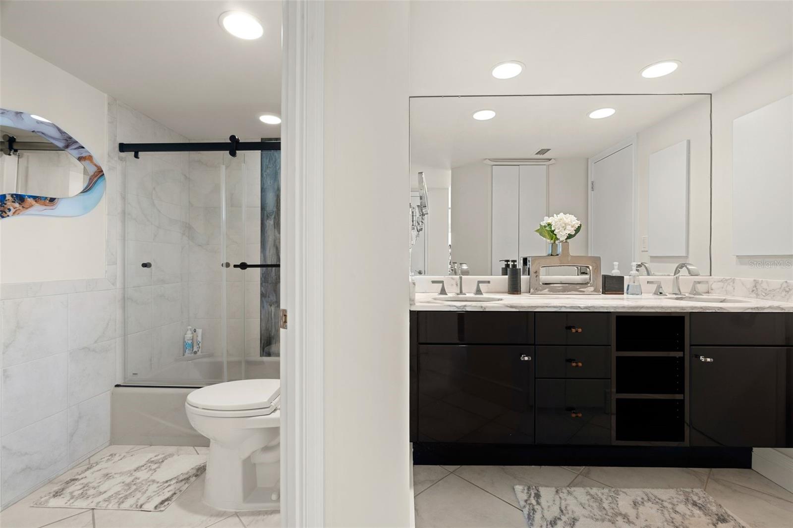 1750 BENJAMIN FRANKLIN DR #8D — photo 26
