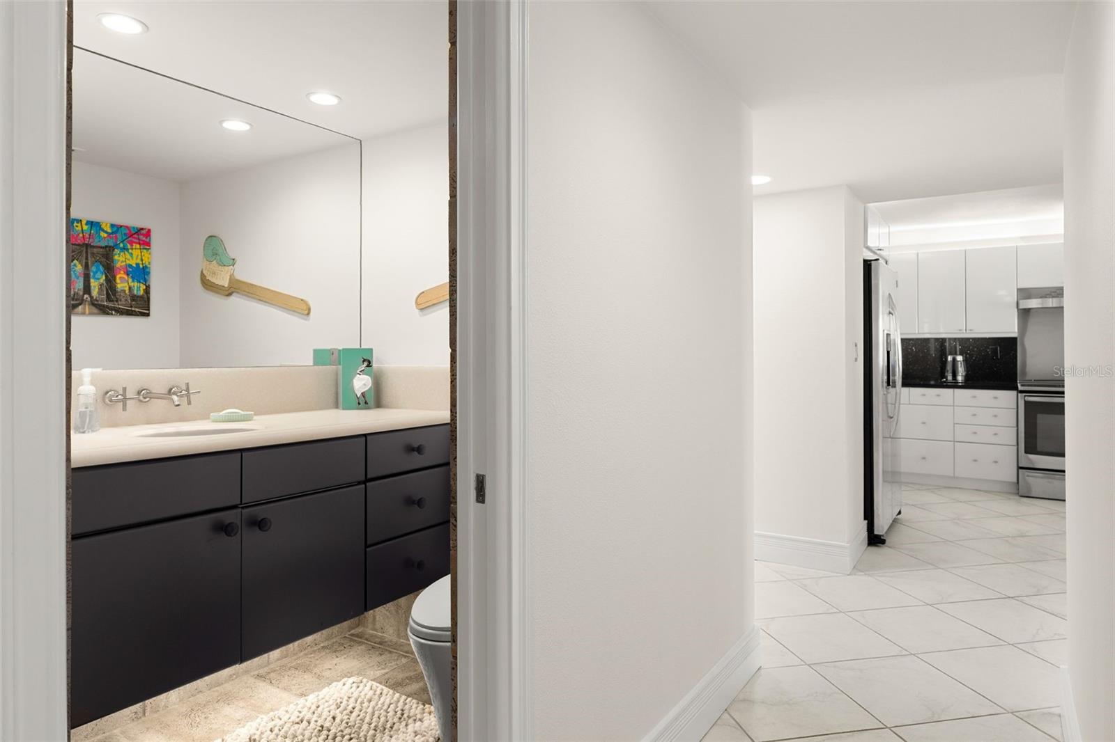 1750 BENJAMIN FRANKLIN DR #8D — photo 19