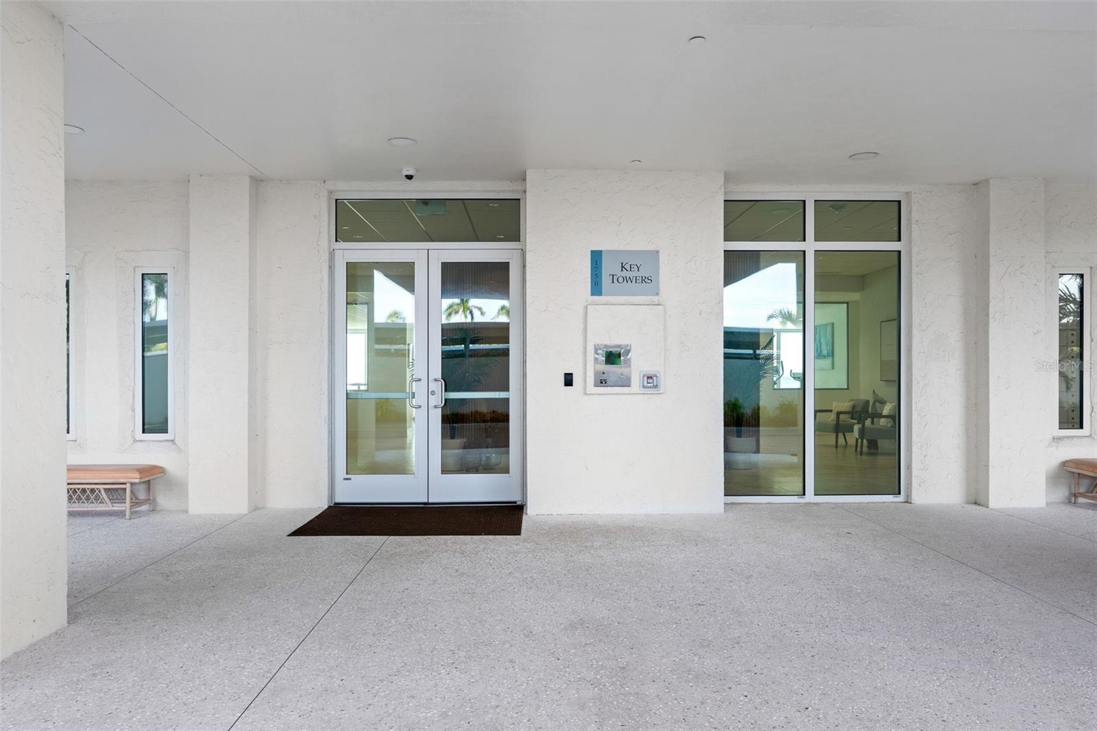 1750 BENJAMIN FRANKLIN DR #8D — photo 2