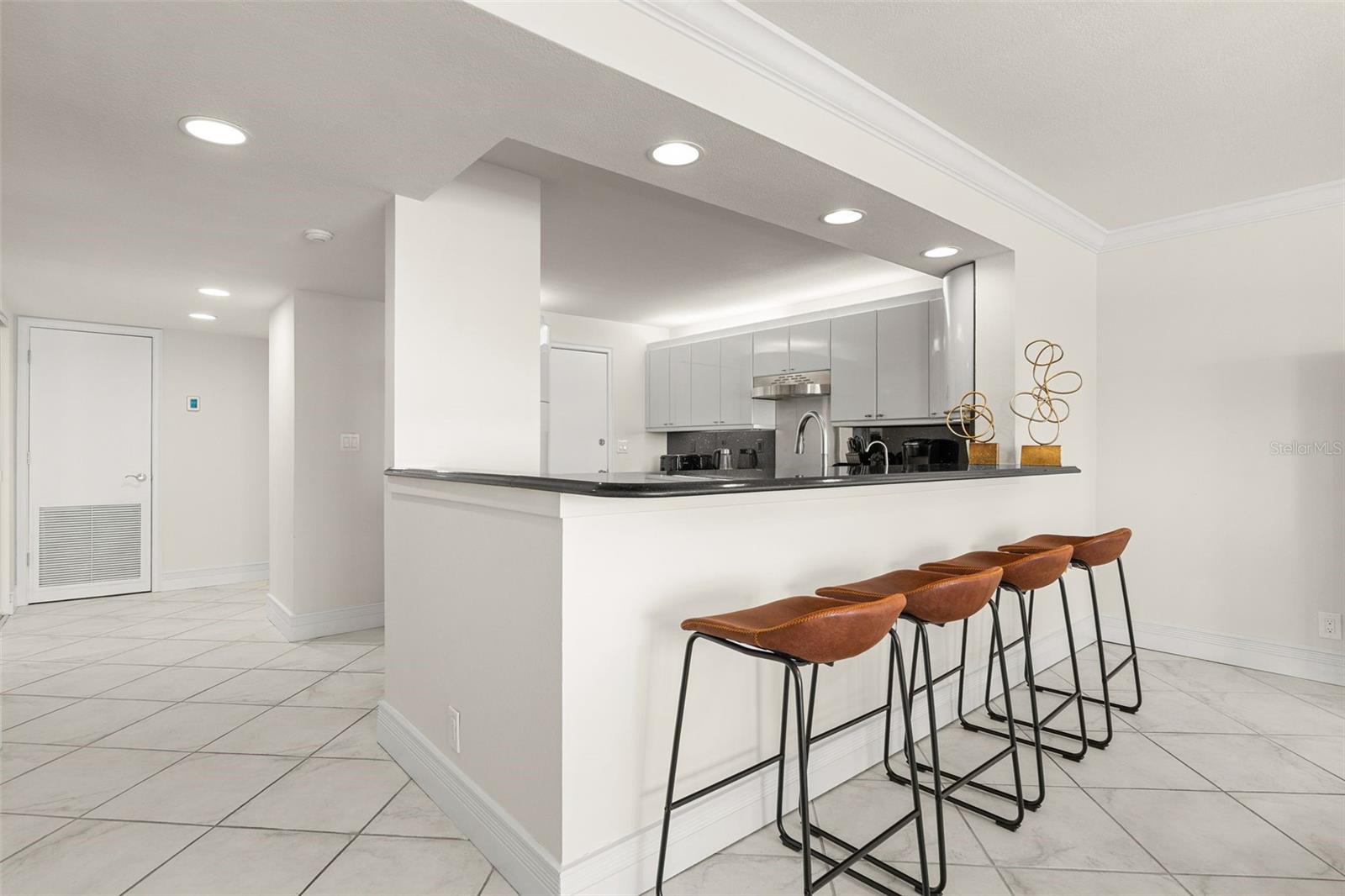 1750 BENJAMIN FRANKLIN DR #8D — photo 9