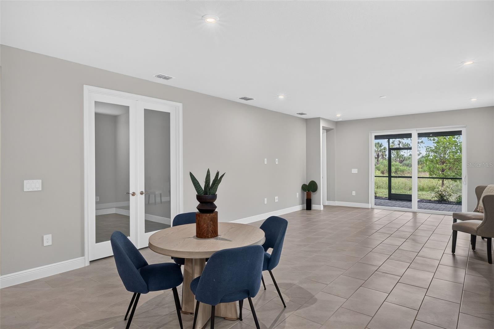 11187 LIVEWELL CT — photo 15