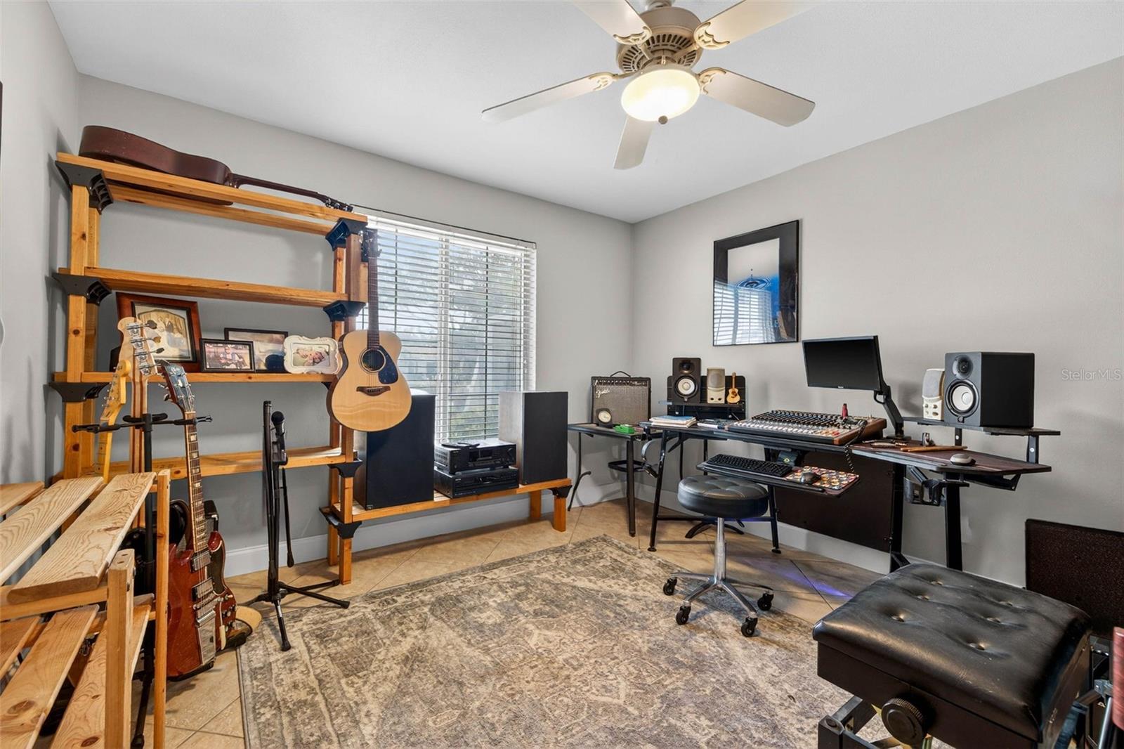 1963 TANGLEWOOD DR NE — photo 23