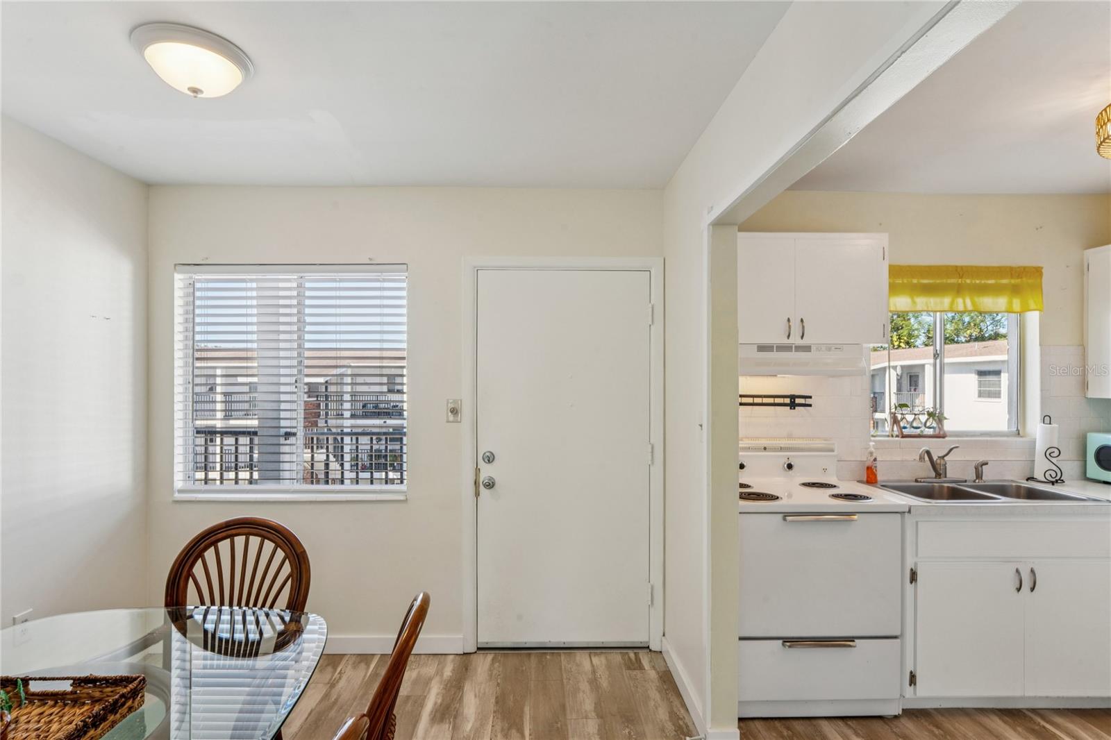 5873 PALM LN #B33 — photo 8