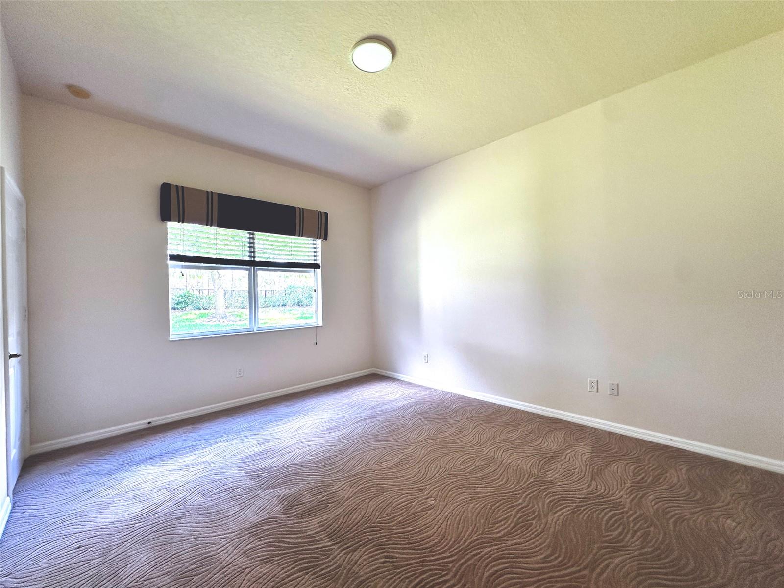 4950 SANDY BROOK CIR — photo 18