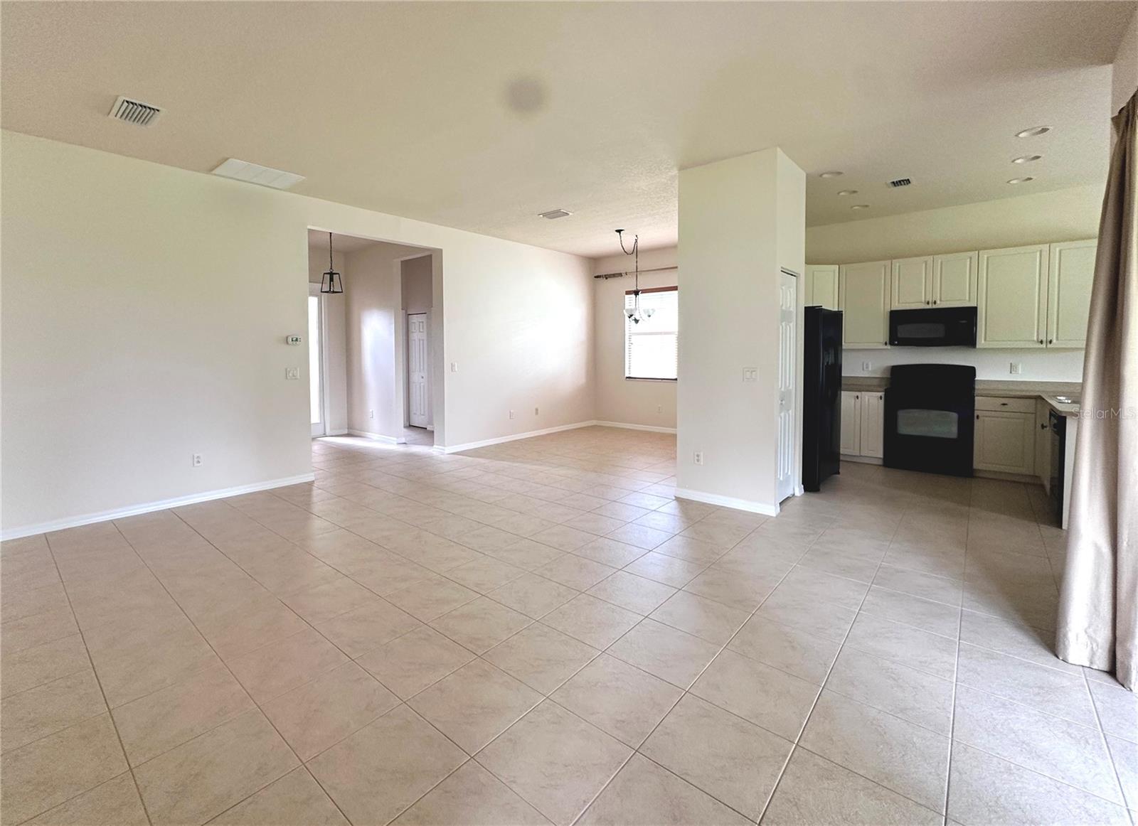 4950 SANDY BROOK CIR — photo 11