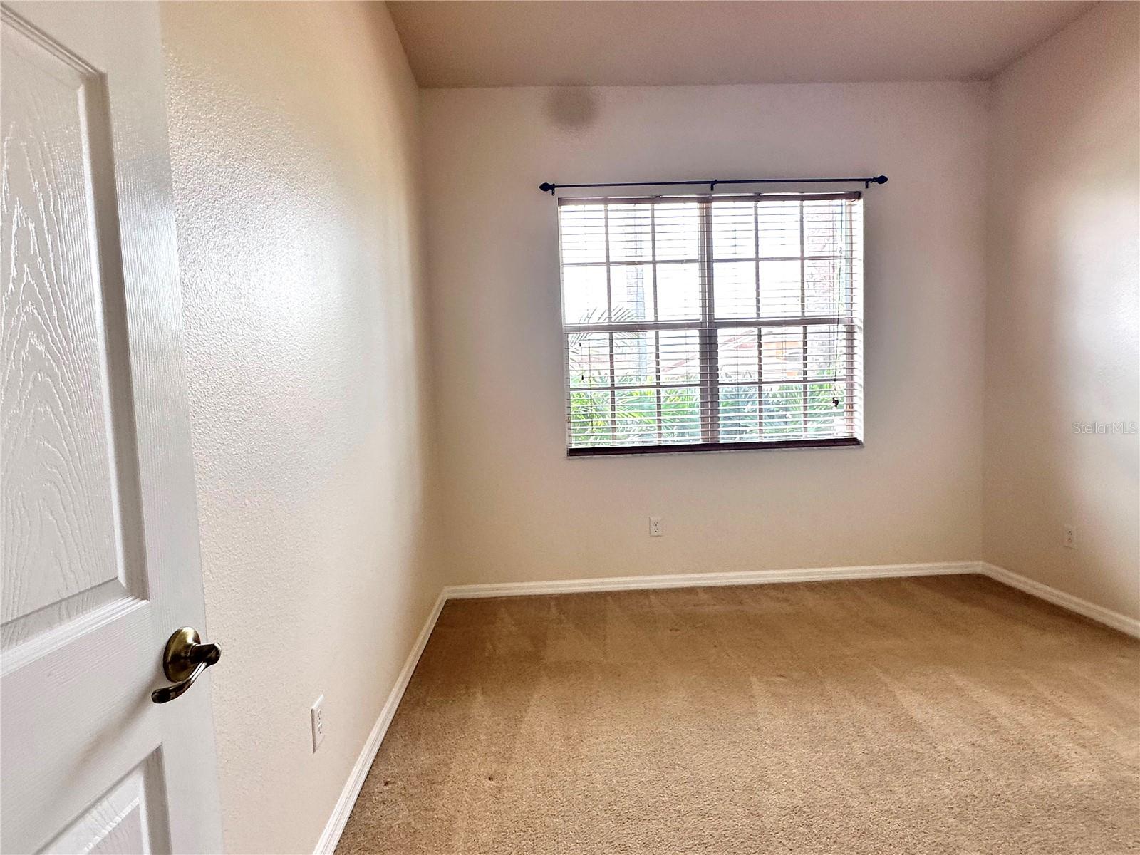 4950 SANDY BROOK CIR — photo 23