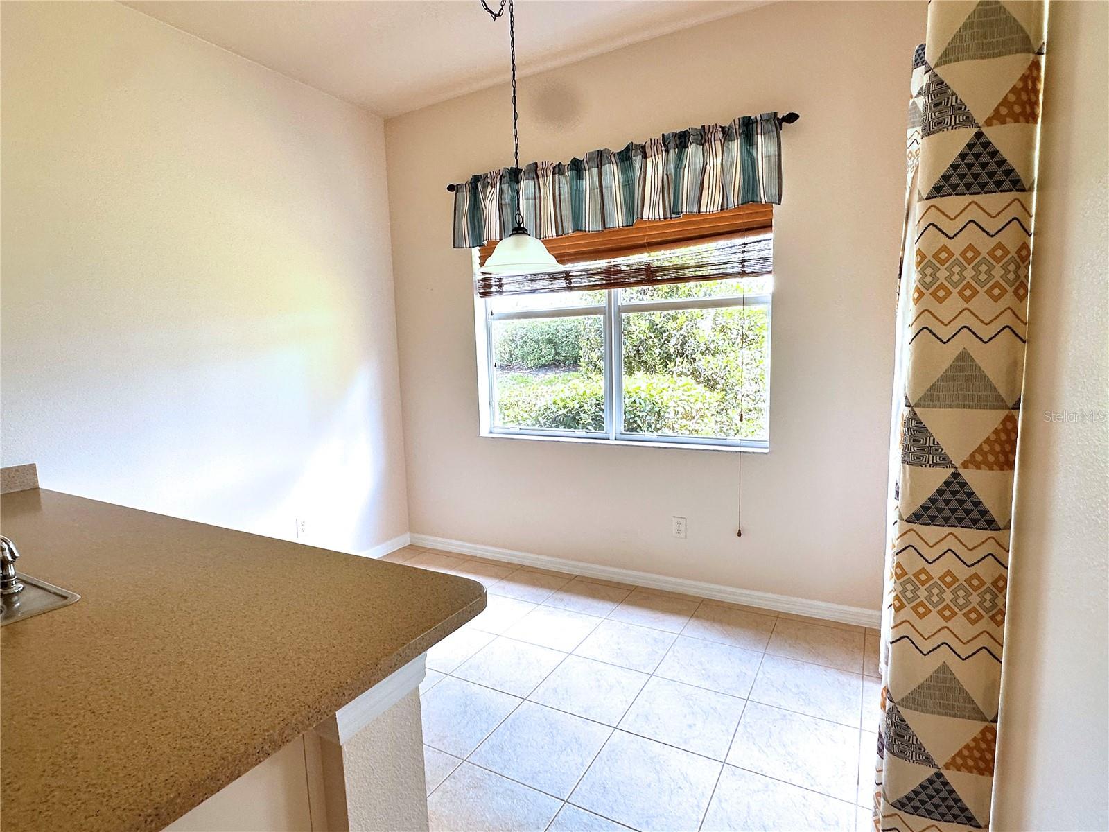 4950 SANDY BROOK CIR — photo 14