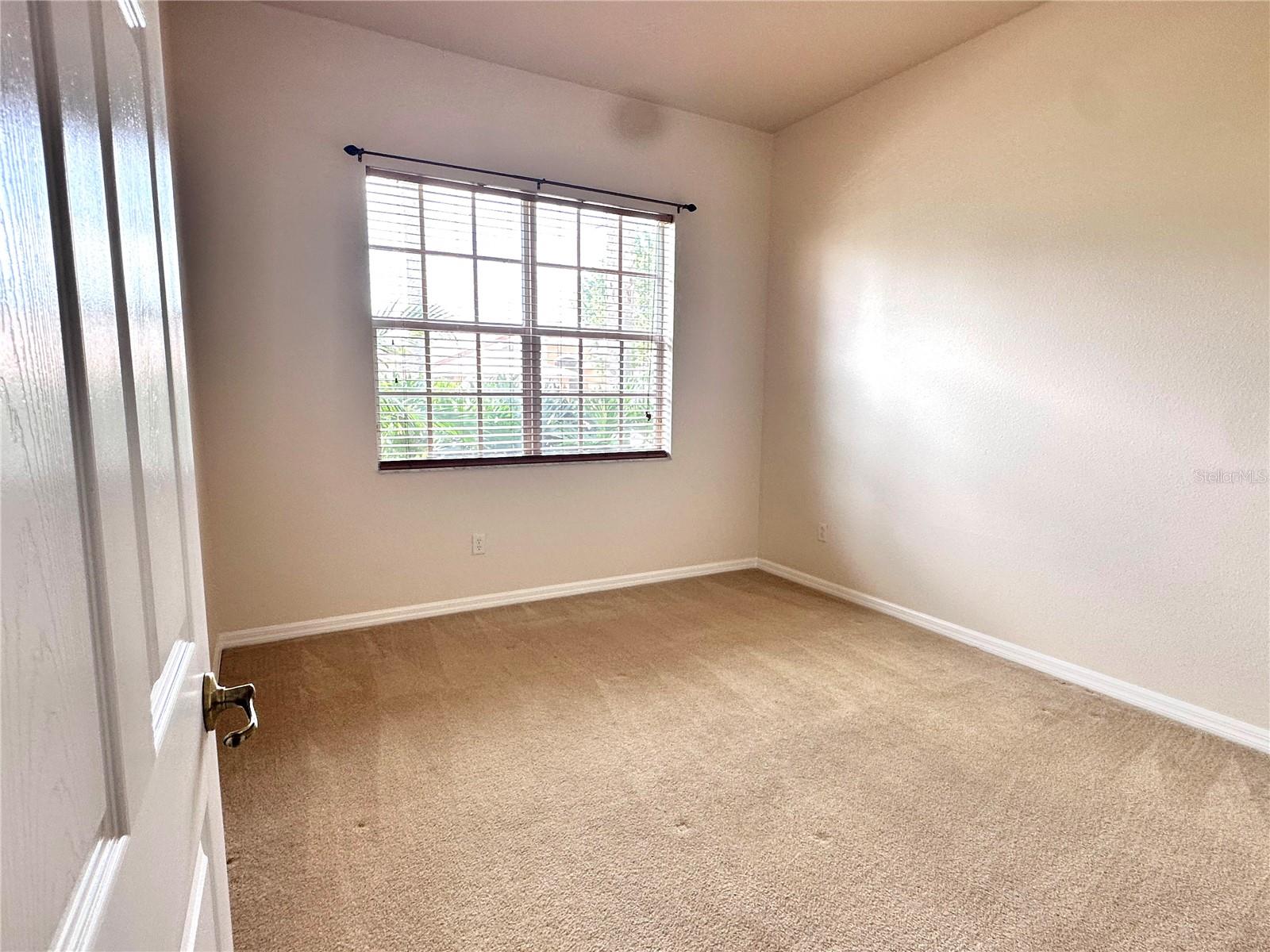 4950 SANDY BROOK CIR — photo 22