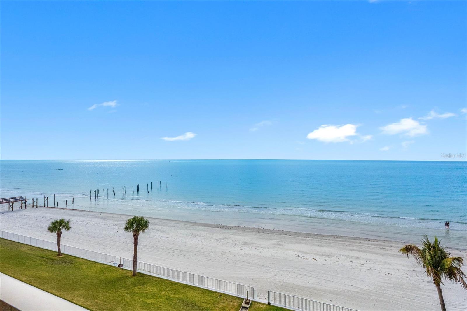 16326 GULF BLVD #510 — photo 28