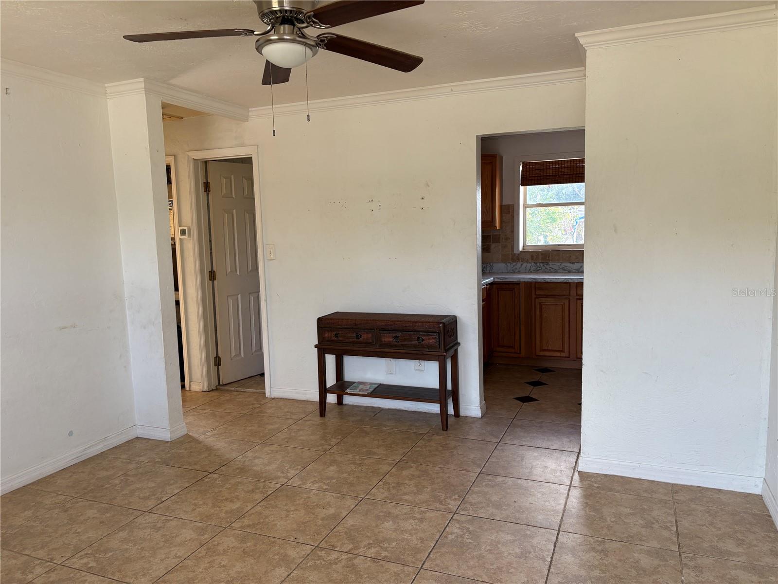 6129 FREEMONT ST — photo 3
