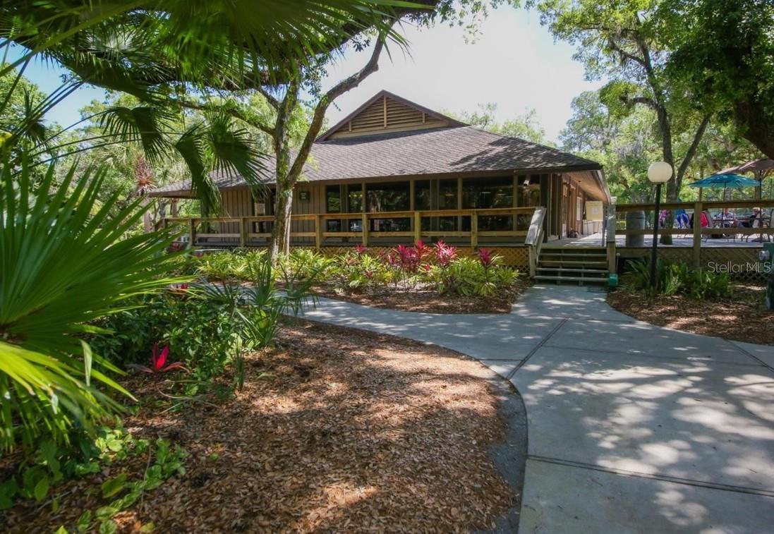 2960 SANDRINGHAM PL — photo 42