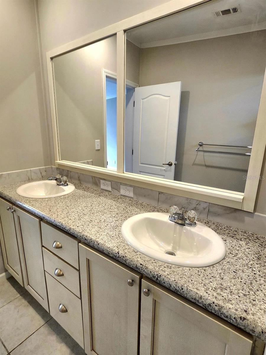 6505 ARIZONA ST — photo 26
