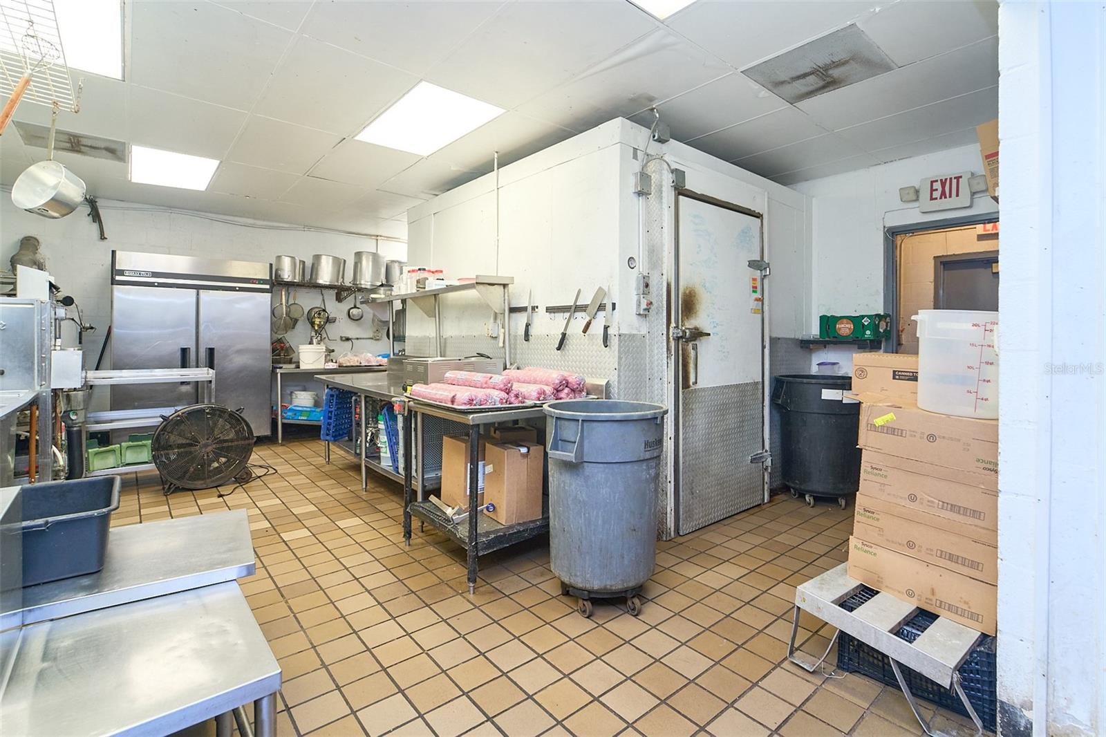 706 E BRANDON BLVD — photo 25