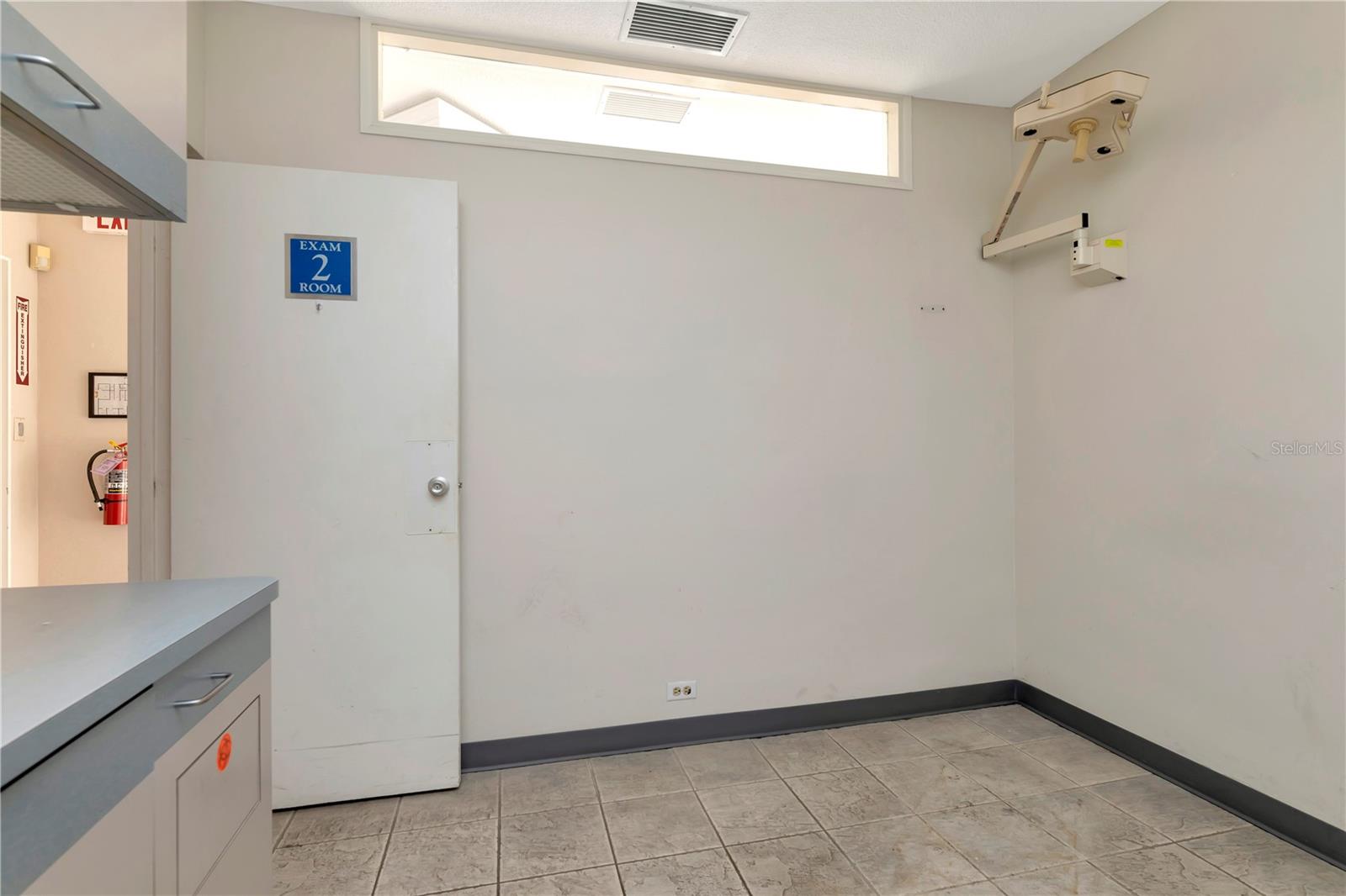 1201 S MYRTLE AVE — photo 19