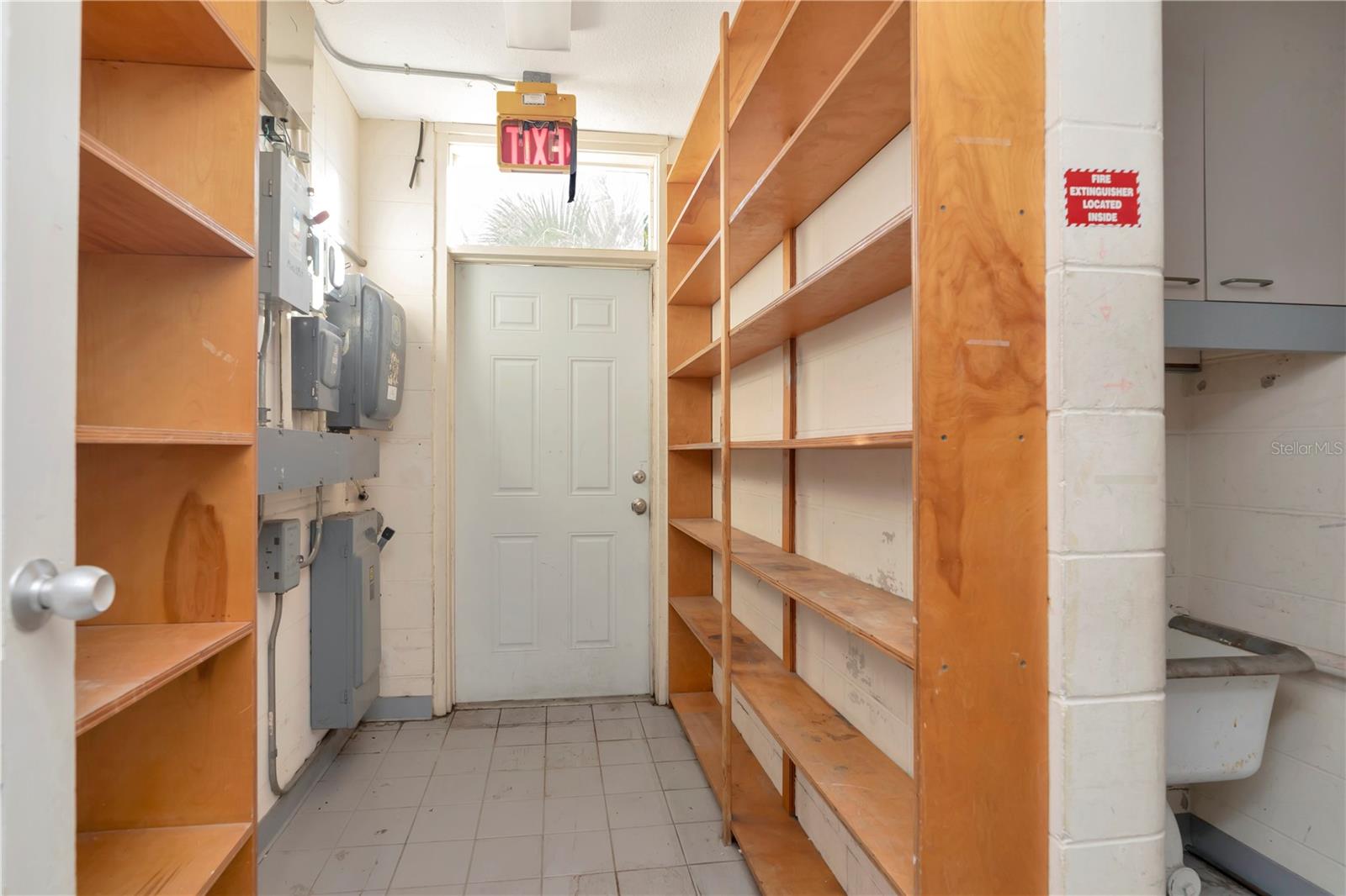 1201 S MYRTLE AVE — photo 39