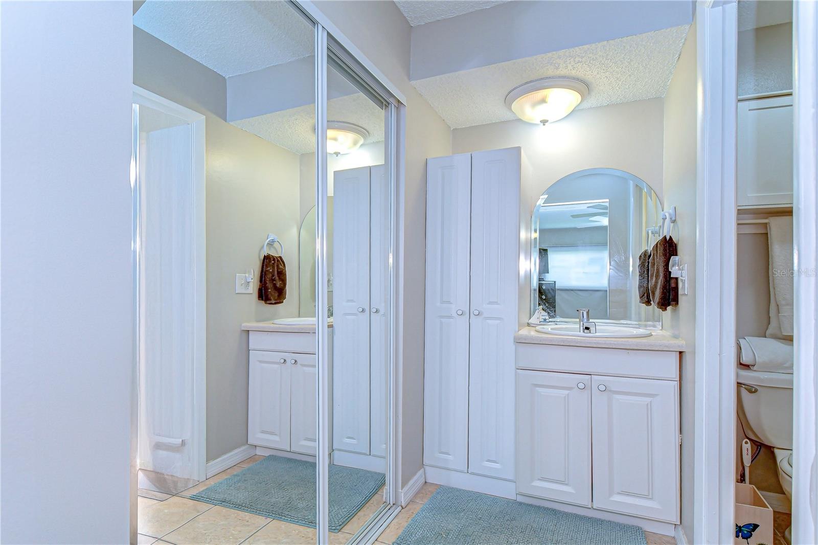 13870 OAKWOOD LN — photo 20