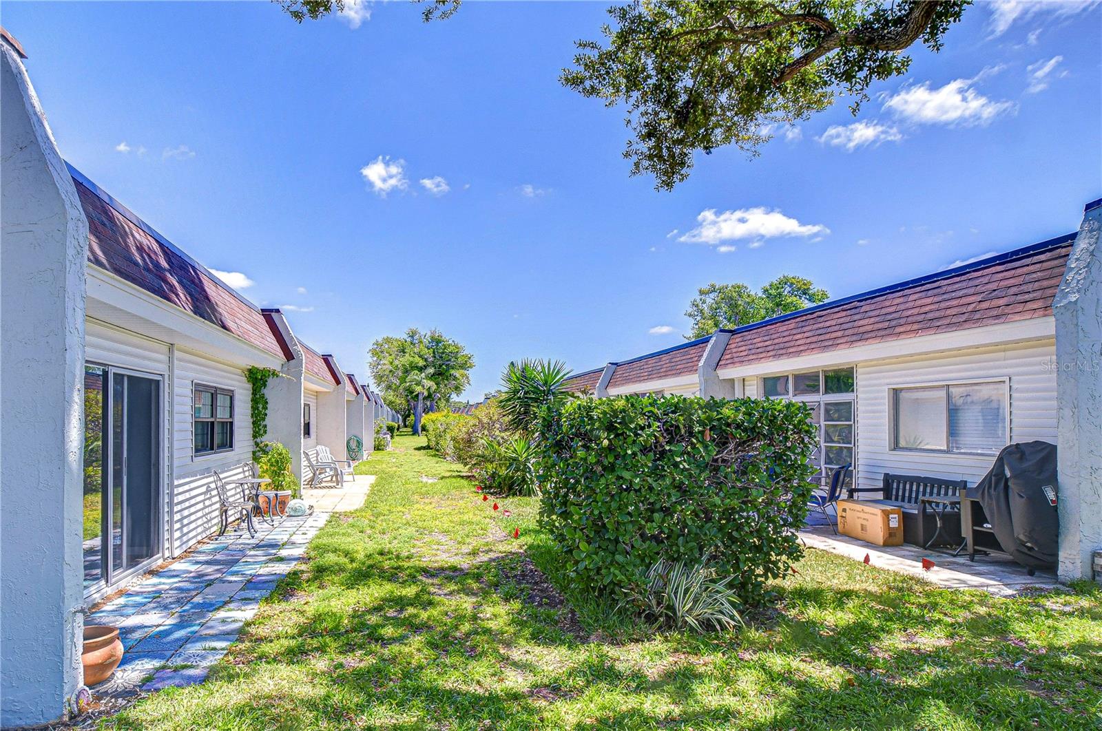 13870 OAKWOOD LN — photo 39