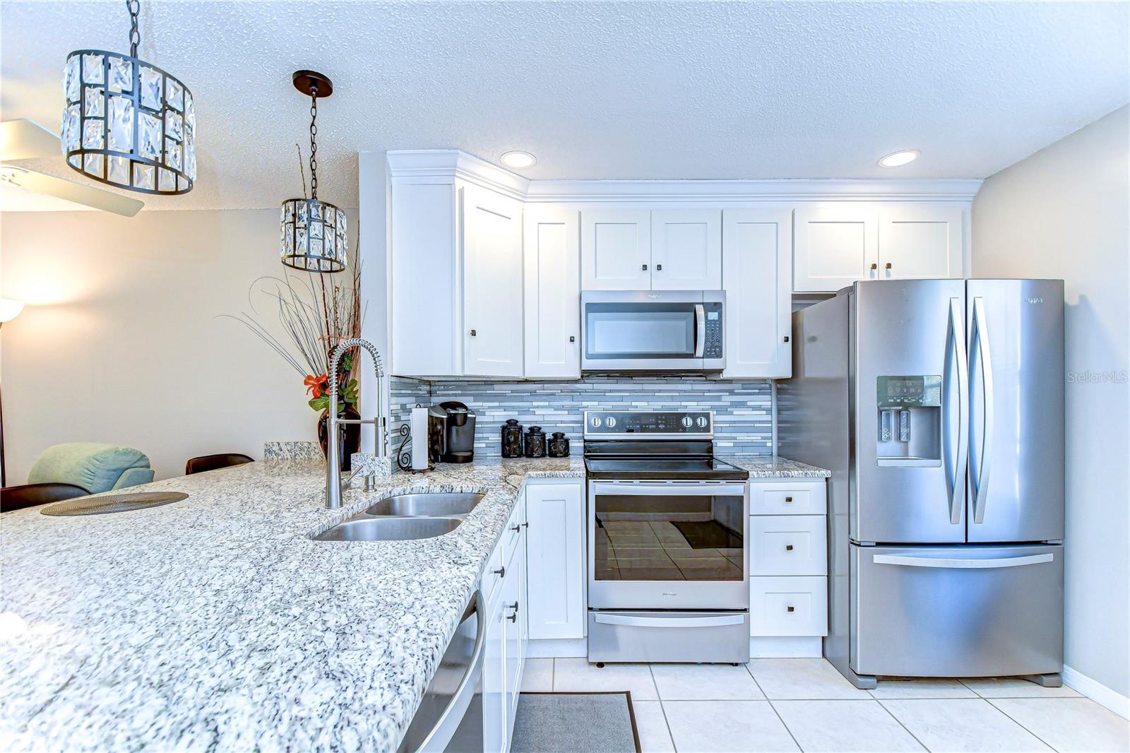 13870 OAKWOOD LN — photo 5
