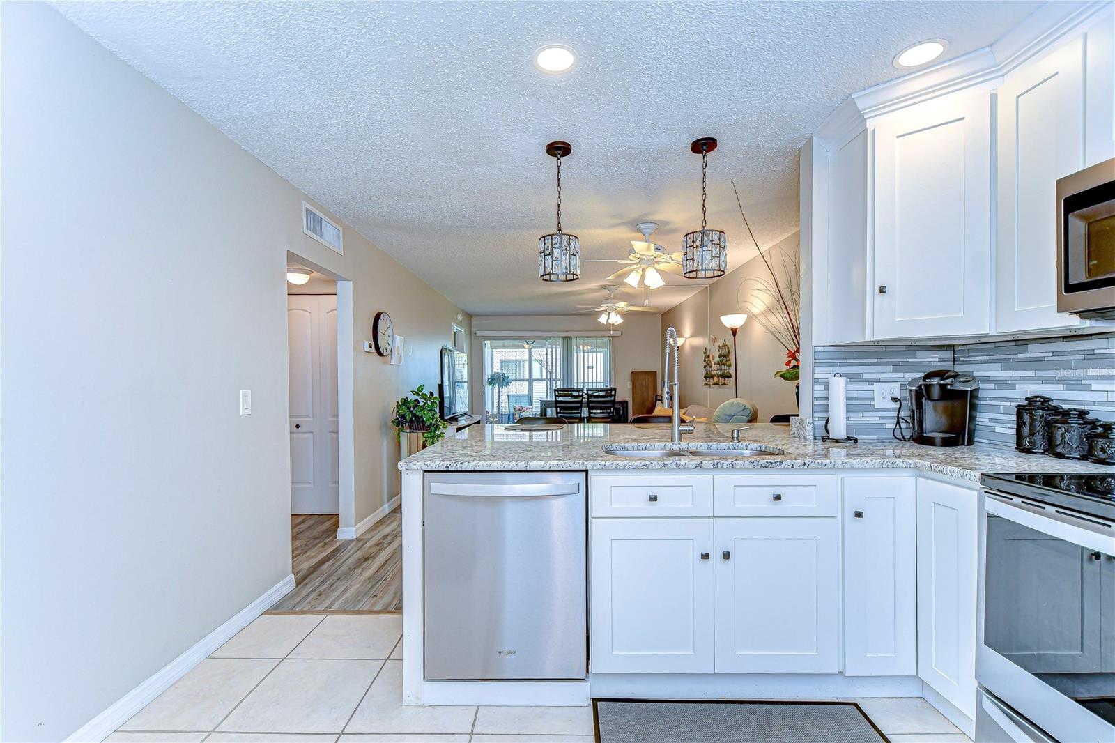 13870 OAKWOOD LN — photo 7