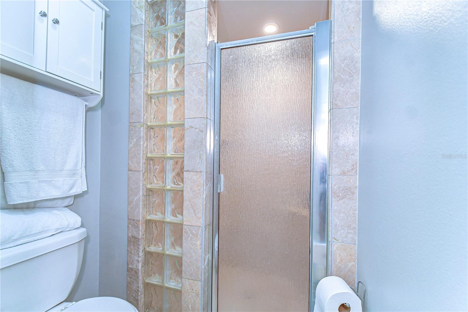 13870 OAKWOOD LN — photo 21