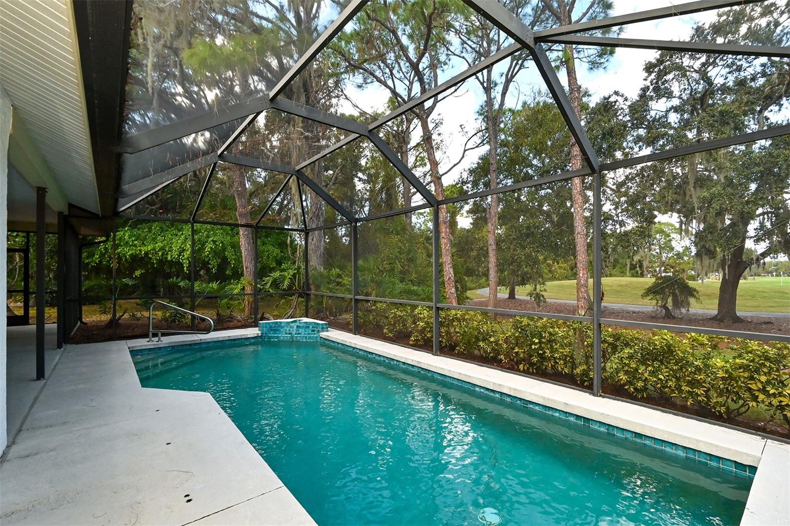 3866 SURREY CT — photo 45